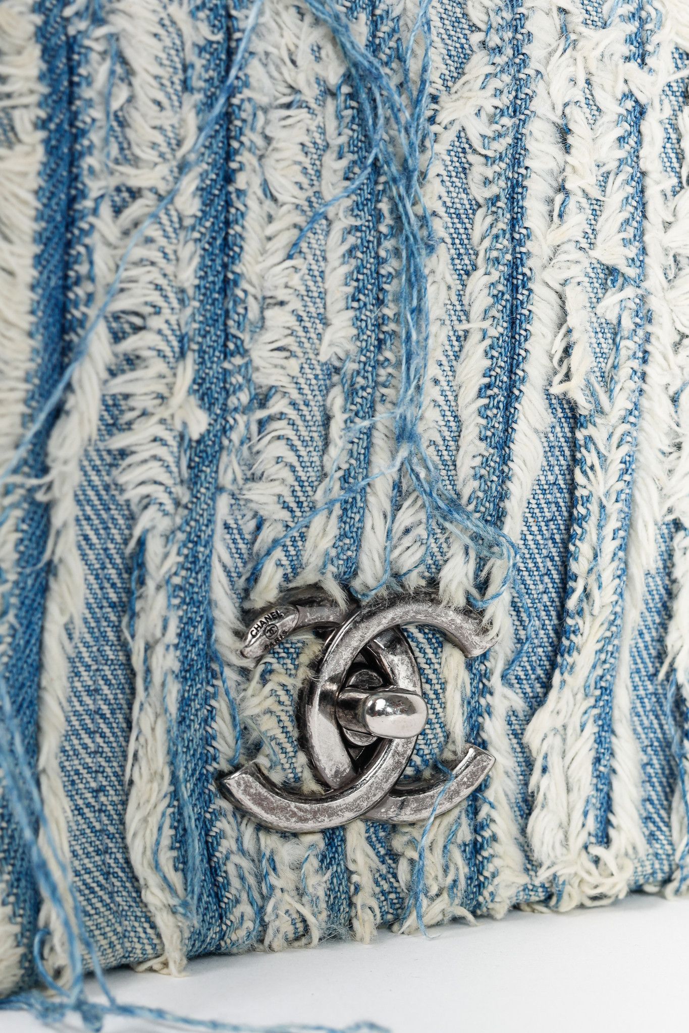 Chanel Chanel 15P Blue Denim Fringe CC Medium Flap Bag Size ONE SIZE - 9 Thumbnail