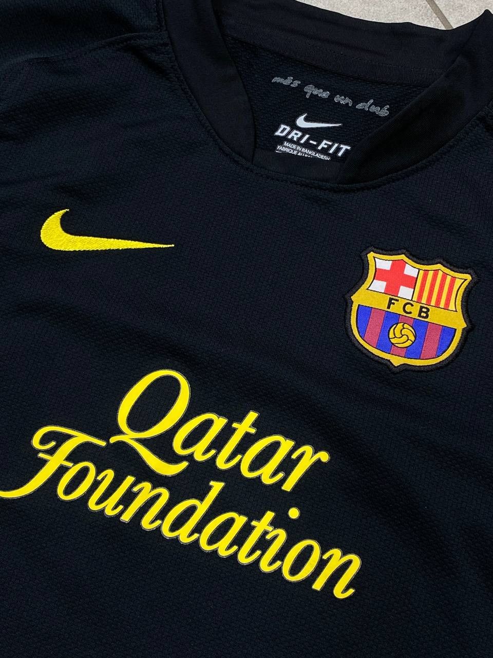 Nike Nike FC Barcelona 2011/2012 Football Away Kids Jersey Size US XXS / EU 40 - 6 Thumbnail