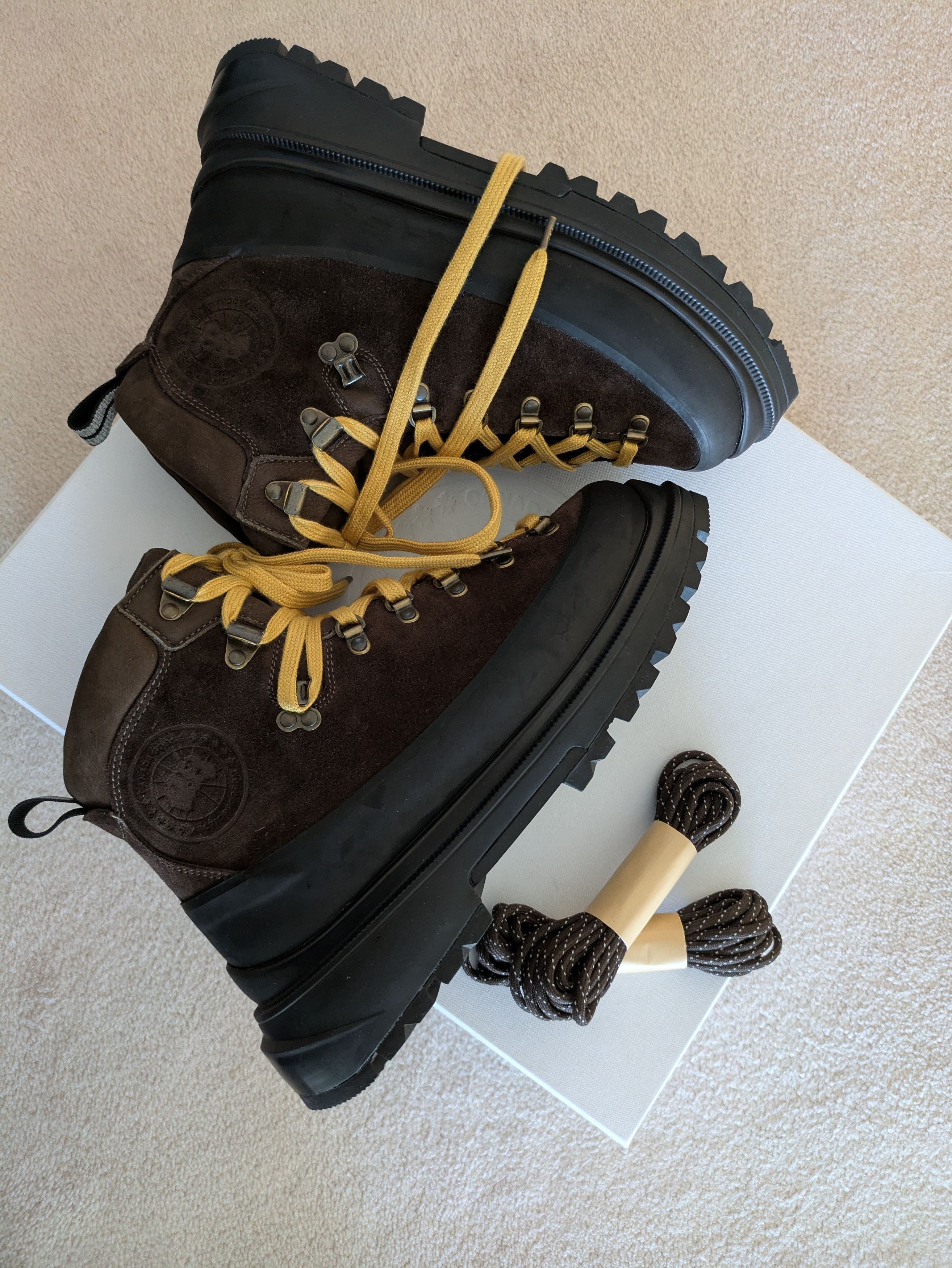 Canada Goose Journey Boot in Walnet/Black, US10/EU43 Size US 10 / EU 43 - 4 Thumbnail