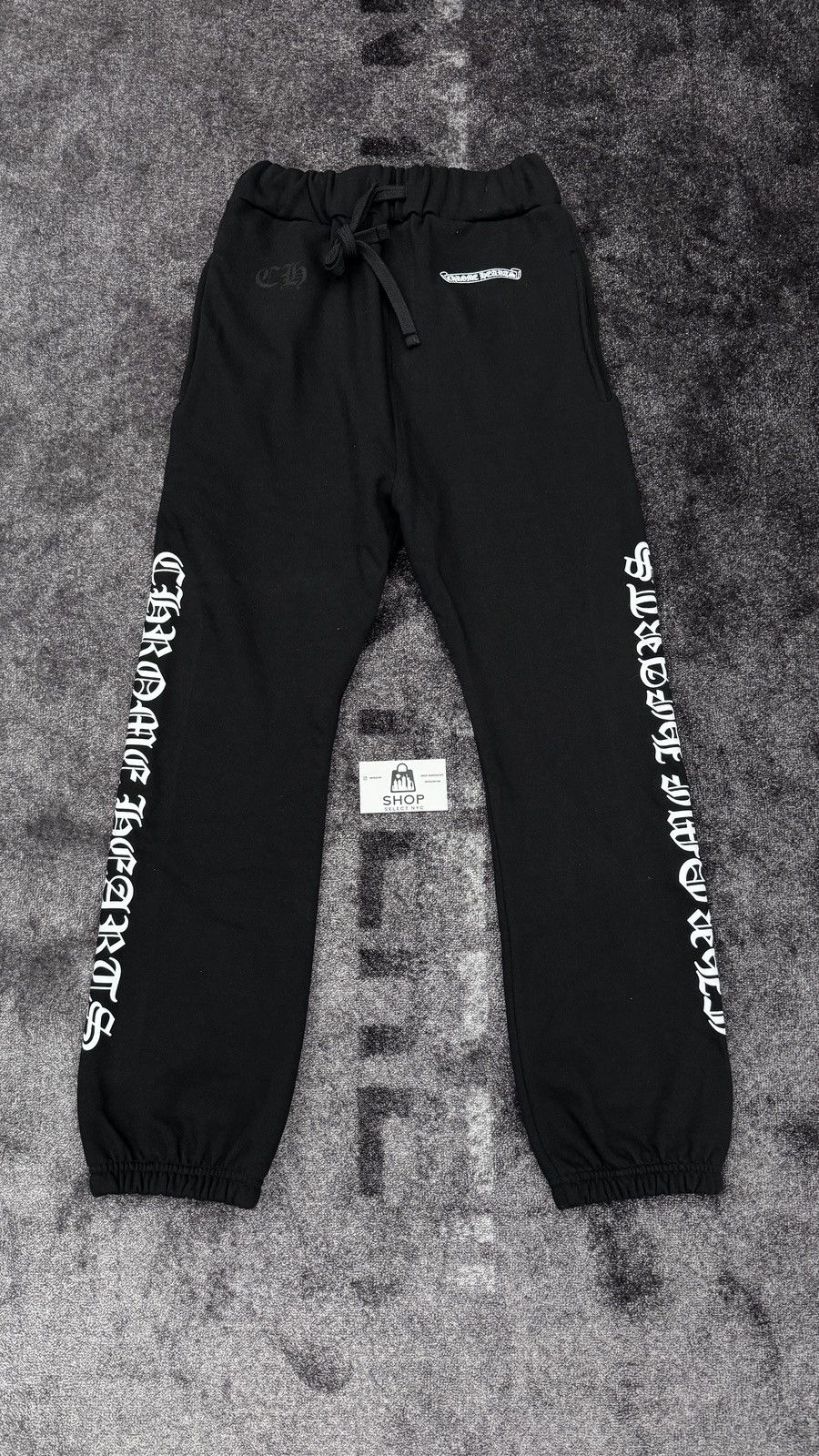 Chrome Hearts BRAND NEW CHROME HEARTS VERTICAL LOGO BANNER SWEATPANTS Size US 36 / EU 52 - 1 Thumbnail