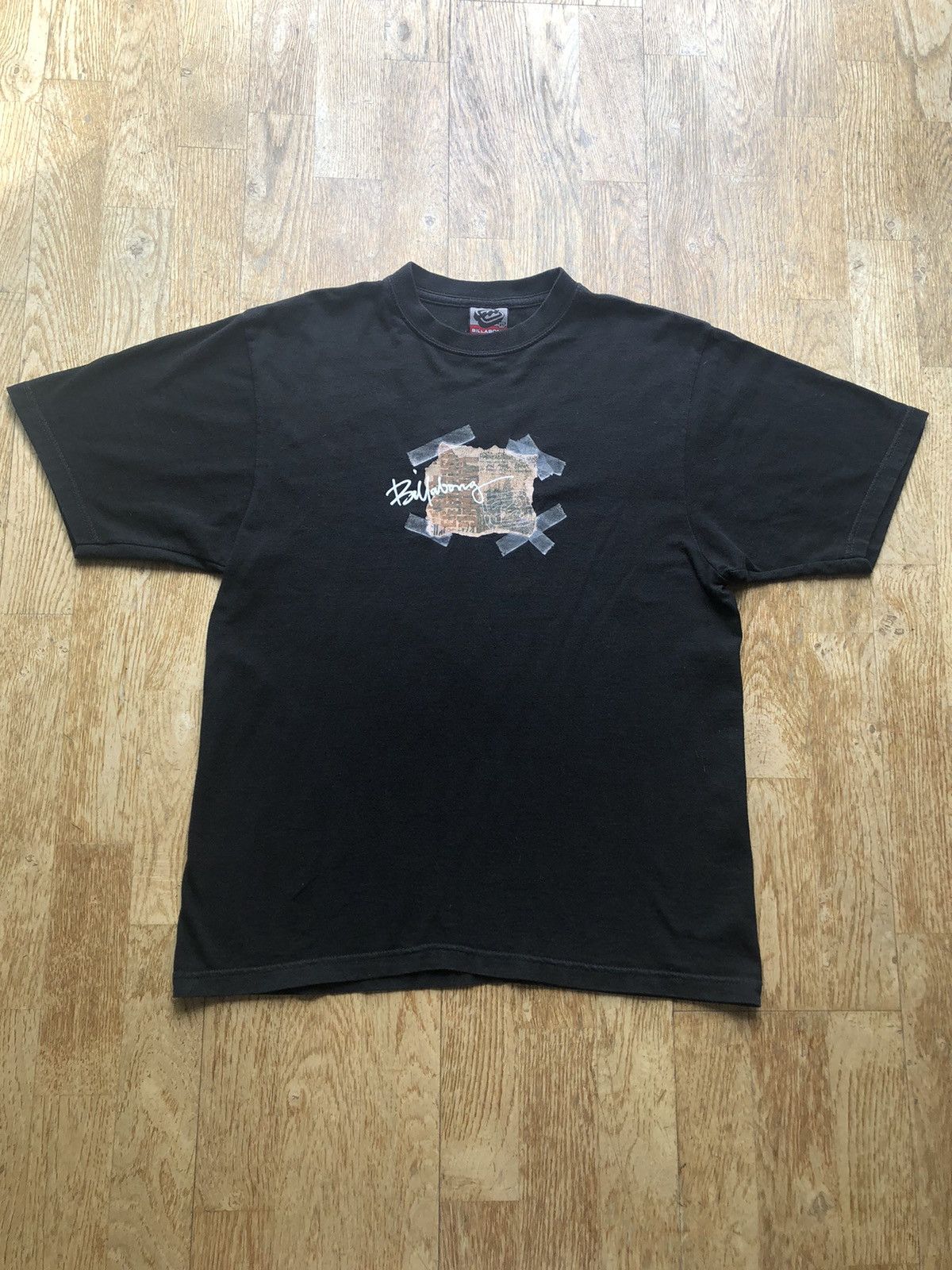 Billabong BILLABONG VINTAGE PRINT DESIGN TEE SHIRT Size US L / EU 52-54 / 3 - 1 Thumbnail