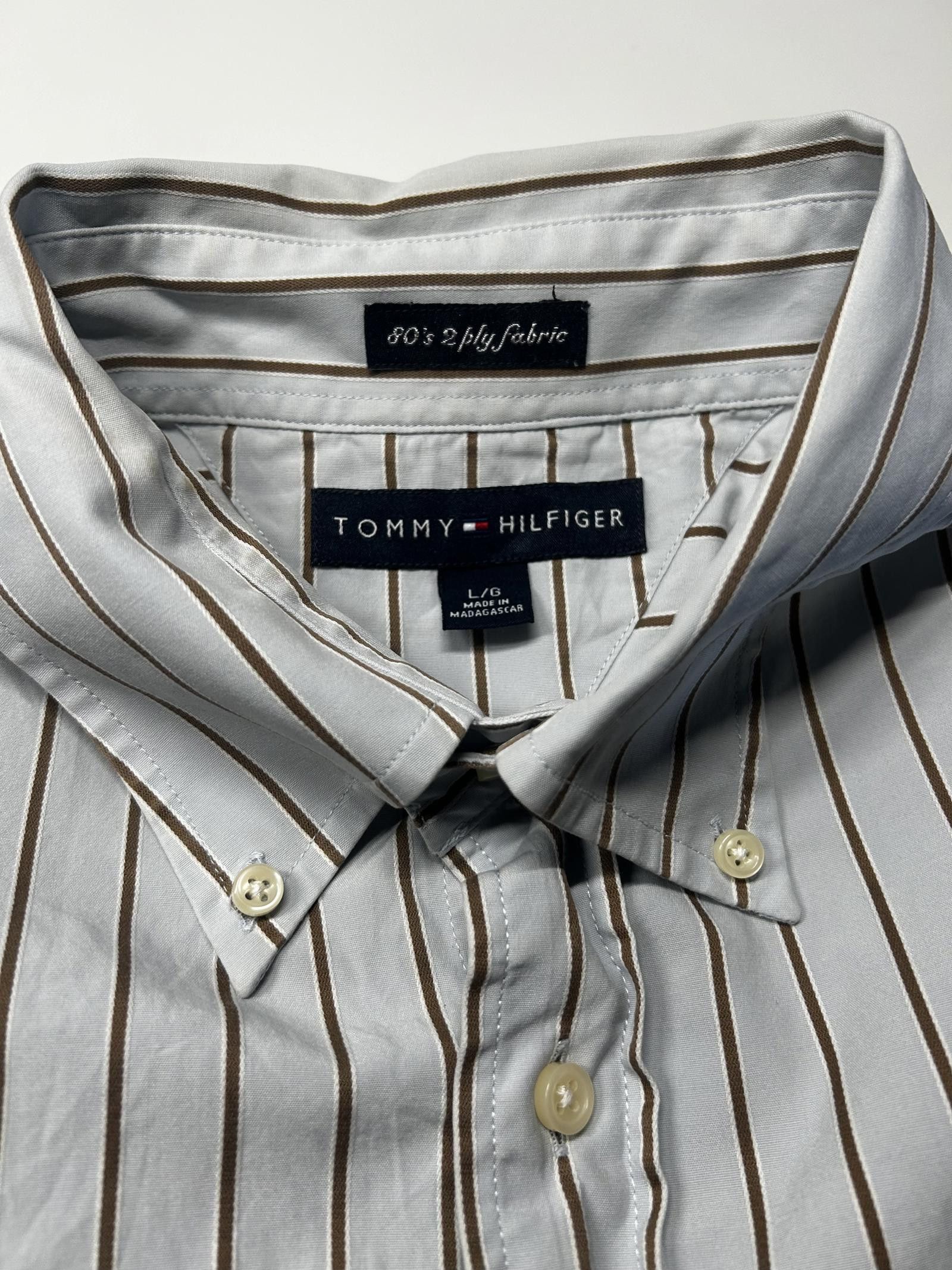 Tommy Hilfiger Tommy Hilfiger Striped Button-Up Shirt - Classic Style Size US L / EU 52-54 / 3 - 5 Thumbnail