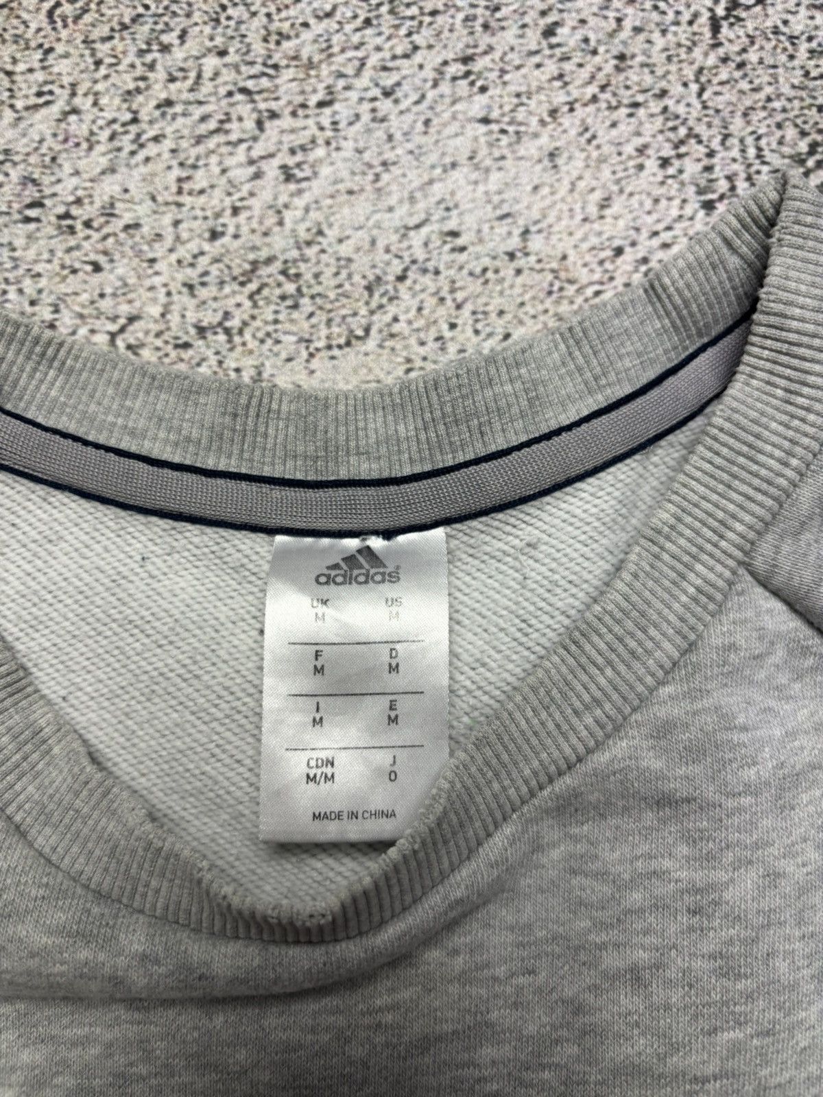 Adidas Boxy Sweatshirt Crewneck Adidas Hip Hop Rap Swag Skate y2k Size US M / EU 48-50 / 2 - 3 Thumbnail