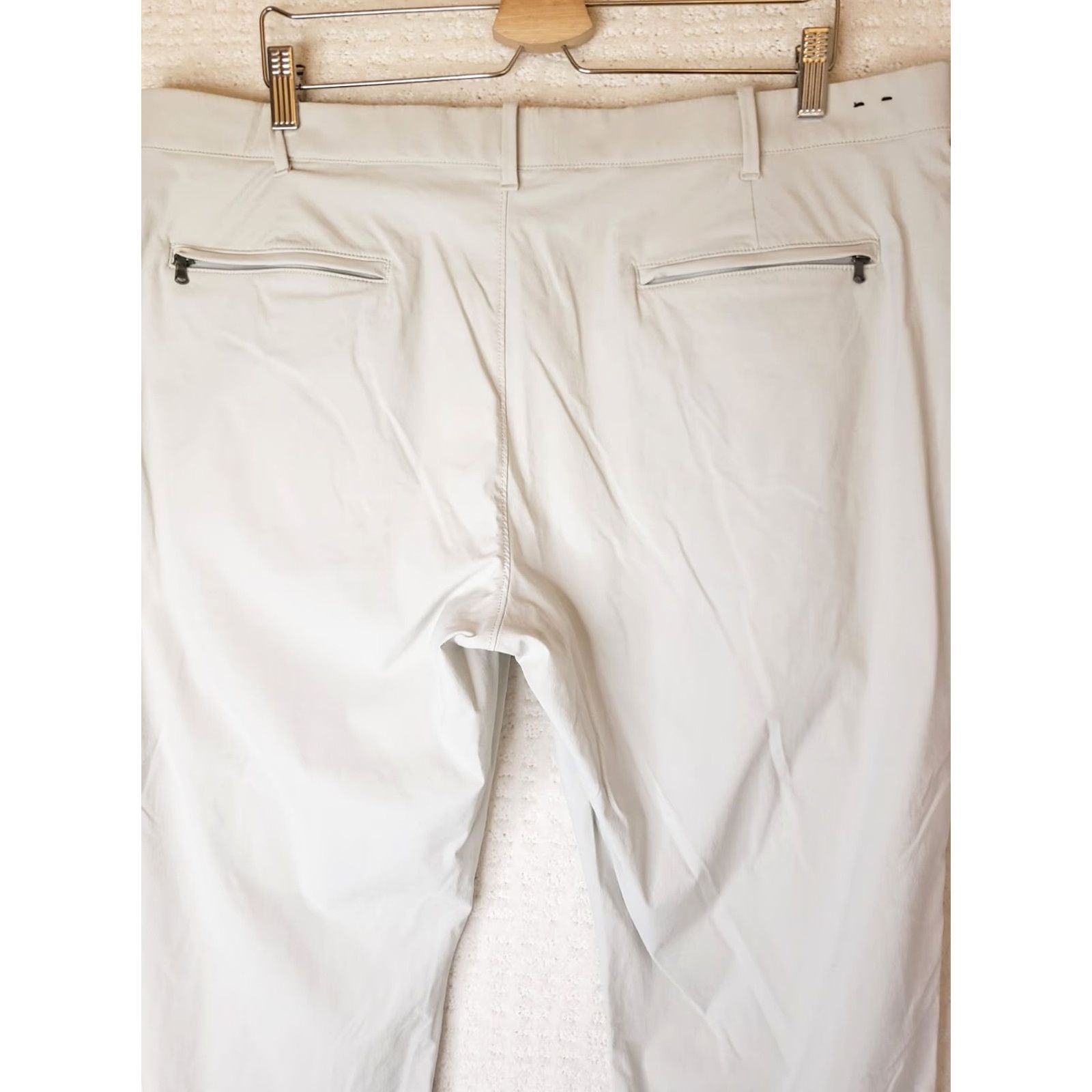 J.Crew J.CREW 770 Straight Stretch Beige Chino Nylon Pants 38 X 32 Back Zipper Pocket Mens Regular Straight Front Keyboard: No Size US 38 / EU 54 - 6 Thumbnail