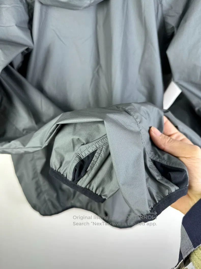 Acronym Acronym Gray coat Size US S / EU 44-46 / 1 - 4 Thumbnail
