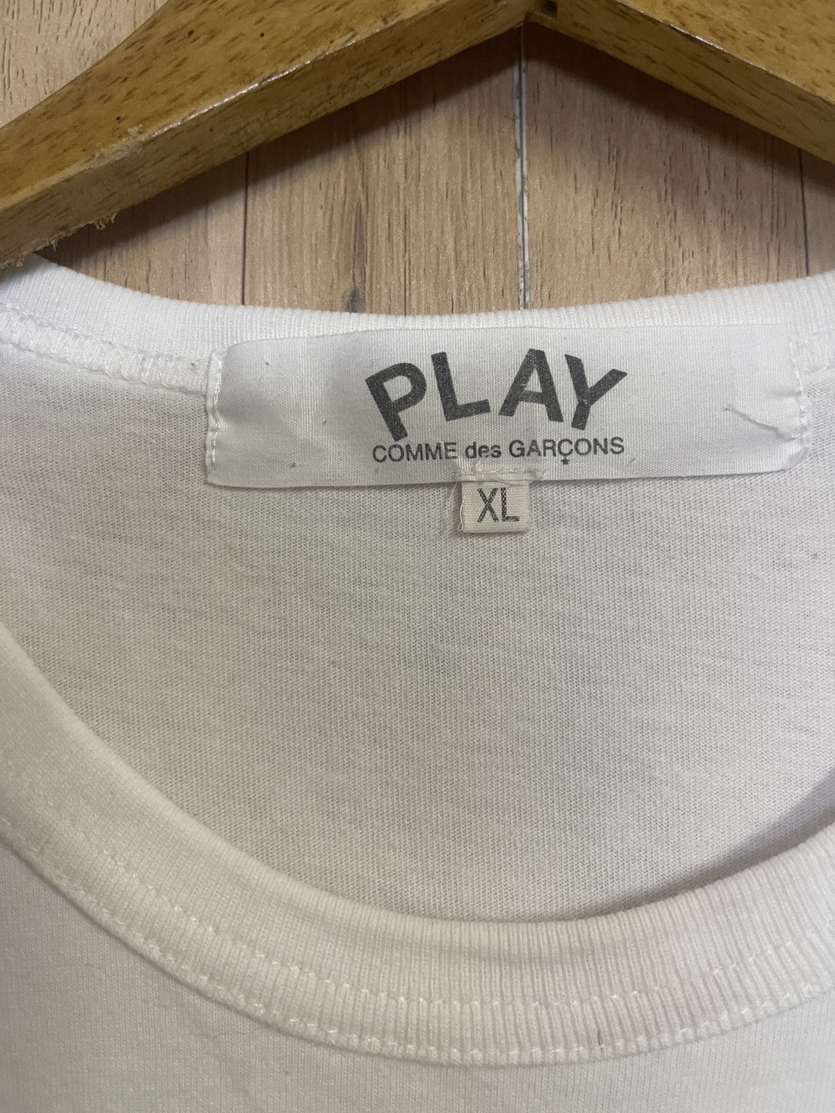 Comme des Garcons Comme Des Garcons T shirt CDG PLAY XL fit M Made in Japan Size US M / EU 48-50 / 2 - 3 Thumbnail