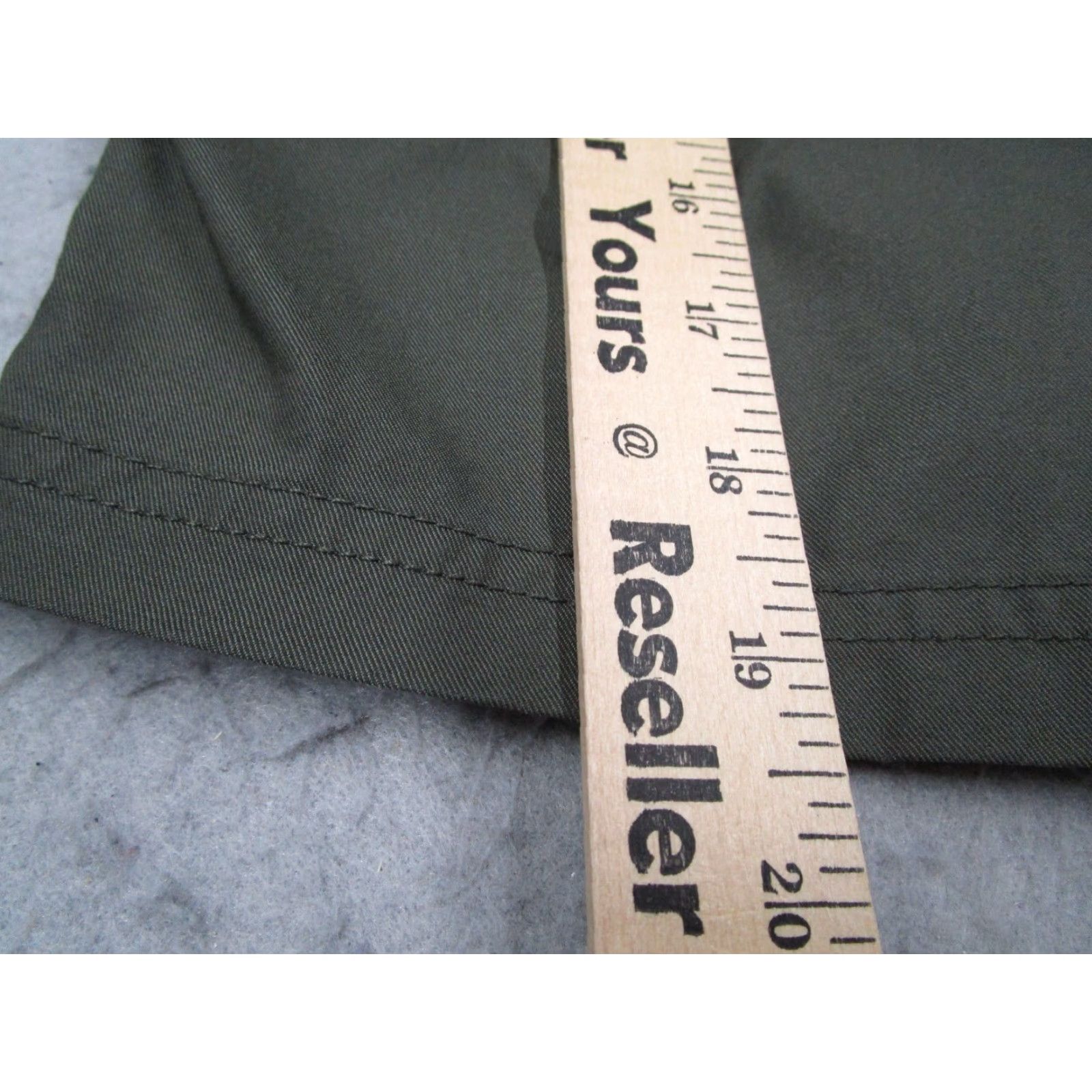 Globe Globe Mens Shorts 32 Green 8" Any Wear 5-Pocket Drawstring Organic Cotton Blend Chino Casual Travel Workwear Pocketed Logo Size US 32 / EU 48 - 7 Thumbnail