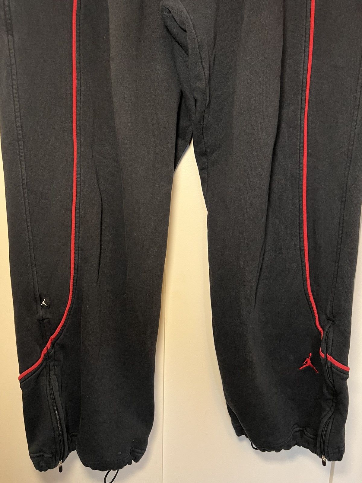 Jordan Brand Vintage Nike Jordan baggy adjustable sweatpants Size US 36 / EU 52 - 11 Thumbnail