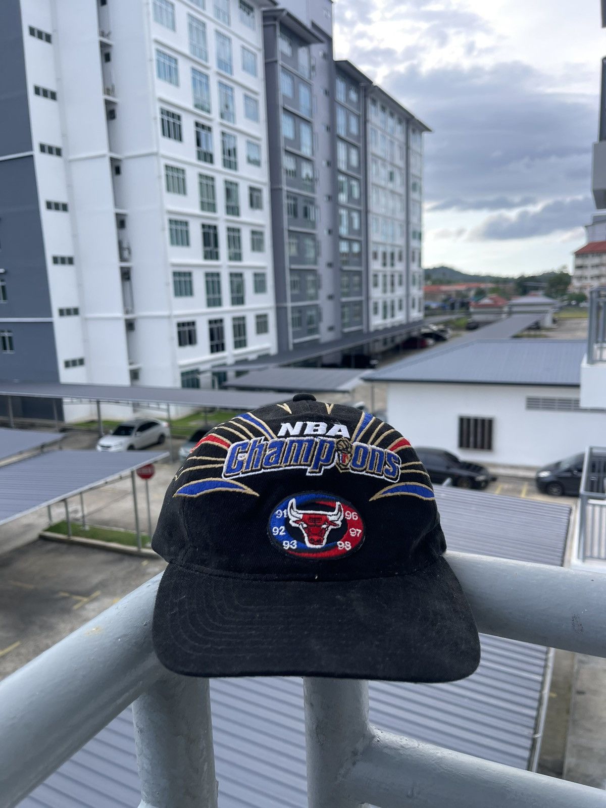 NBA Vintage 90s NBA Champion embroidered cap Size ONE SIZE - 4 Thumbnail