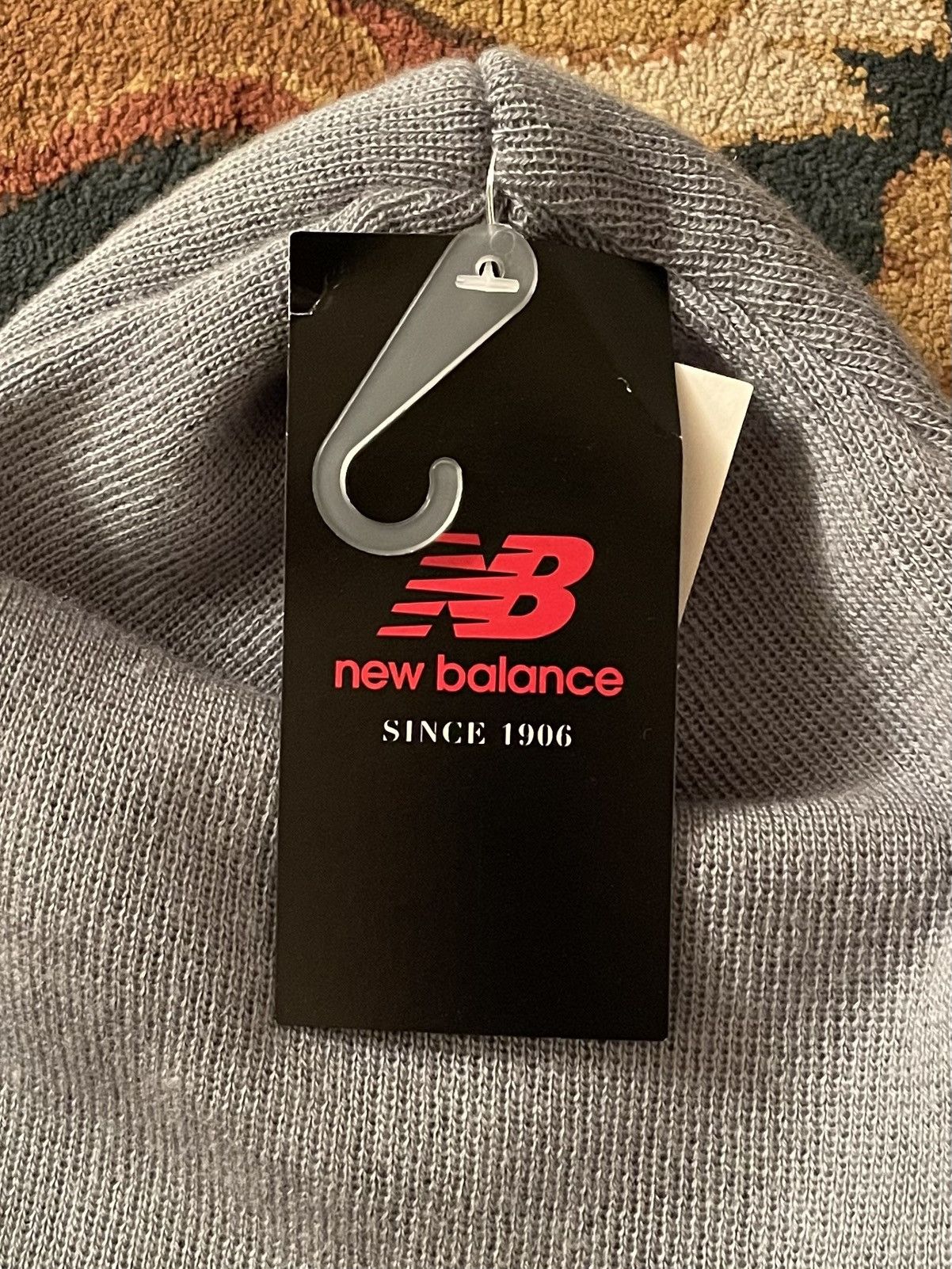 New Balance Vintage Y2K NWT New Balance Spellout Logo Grey Beanie Toque Size ONE SIZE - 12 Thumbnail