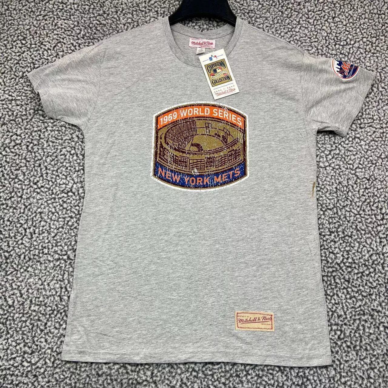 Mitchell & Ness New York Mets Shirt Women Gray Short Sleeve Crew Neck M Size M / US 6-8 / IT 42-44 - 1 Thumbnail