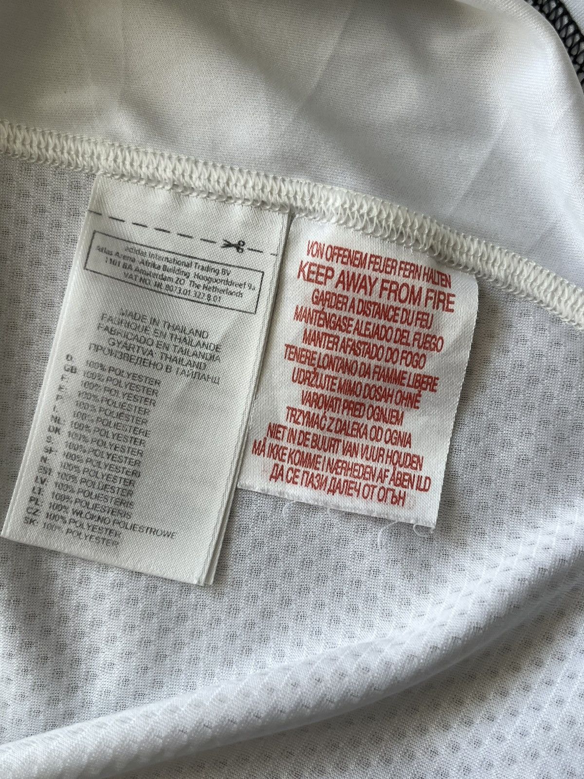 Adidas Vintage Adidas Liverpool Carlsberg Soccer Jersey T Shirt Tee Size US S / EU 44-46 / 1 - 10 Thumbnail