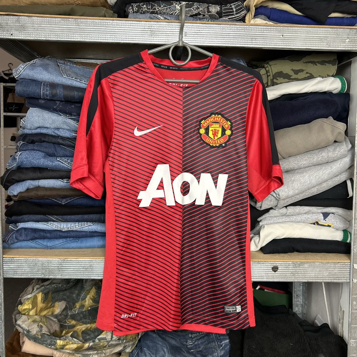 Nike Vintage Nike Manchester United home 2015 soccer jersey Size US S / EU 44-46 / 1 - 1 Thumbnail