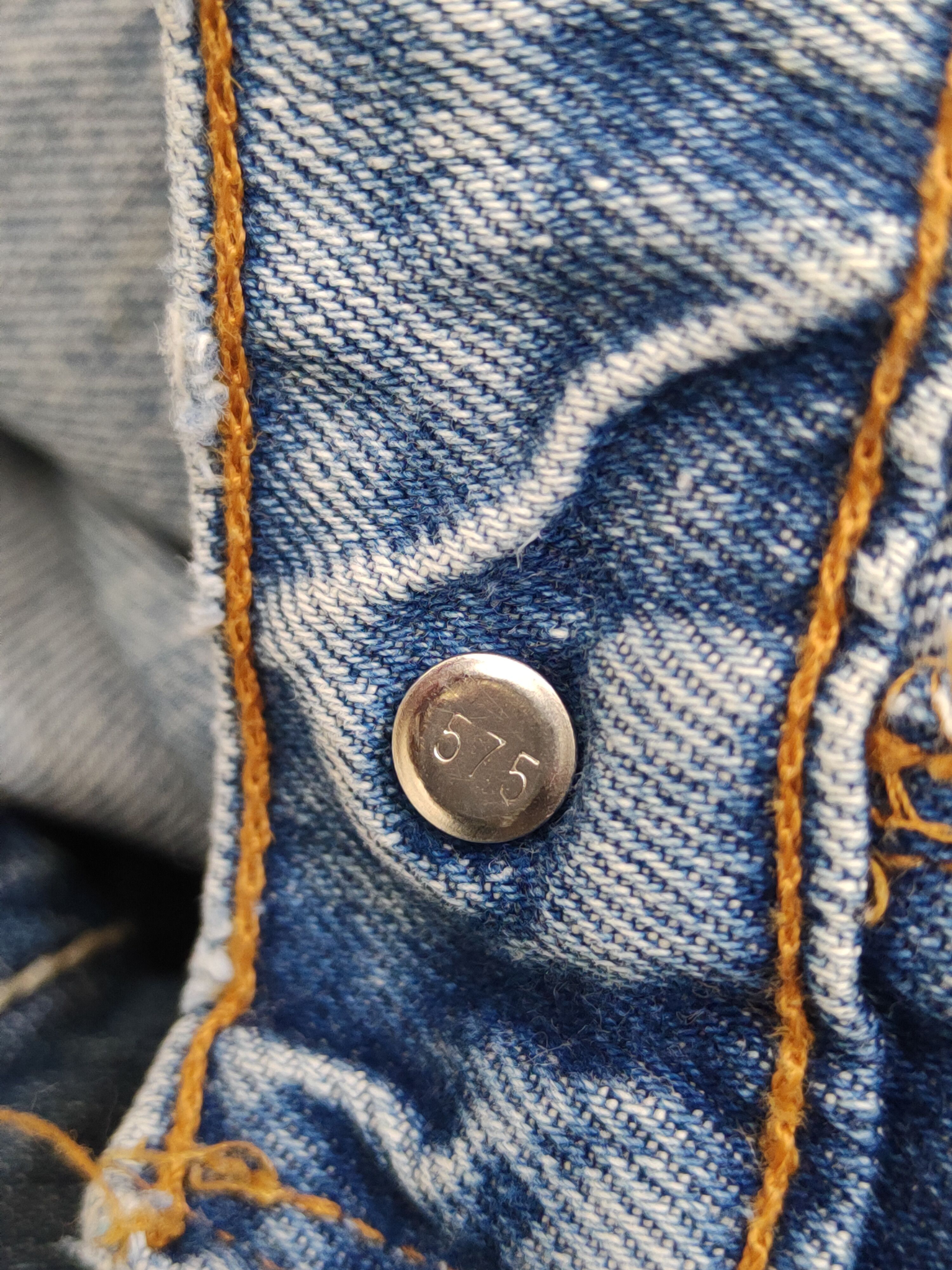 Levi's Levi's Blue Distressed Ripped denim Jeans #W1701 Size US 36 / EU 52 - 14 Thumbnail
