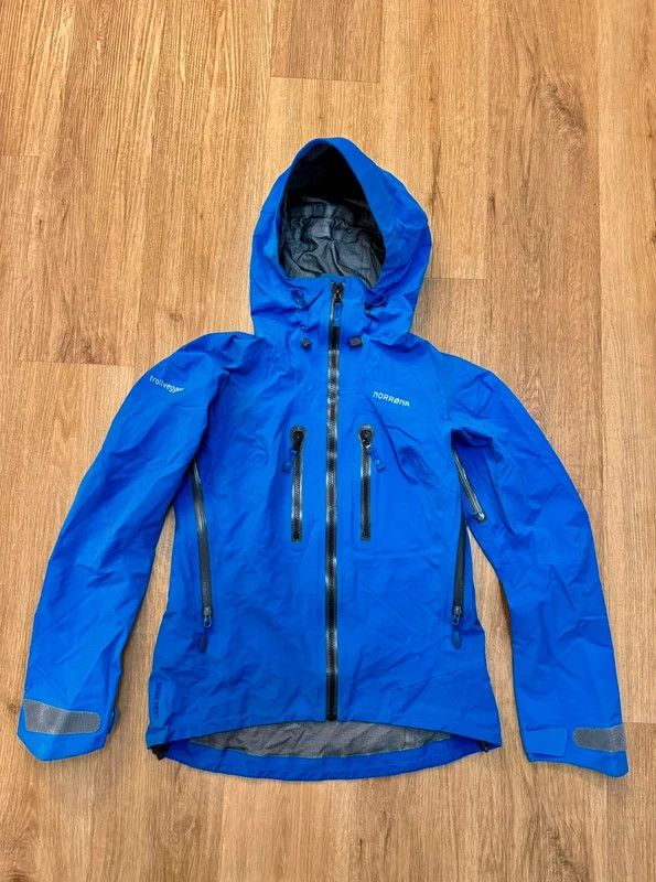 Norrona Norrona Trollveggen Gore-Tex Pro Jacket W GTX Hardshell S Size S / US 4 / IT 40 - 1 Thumbnail