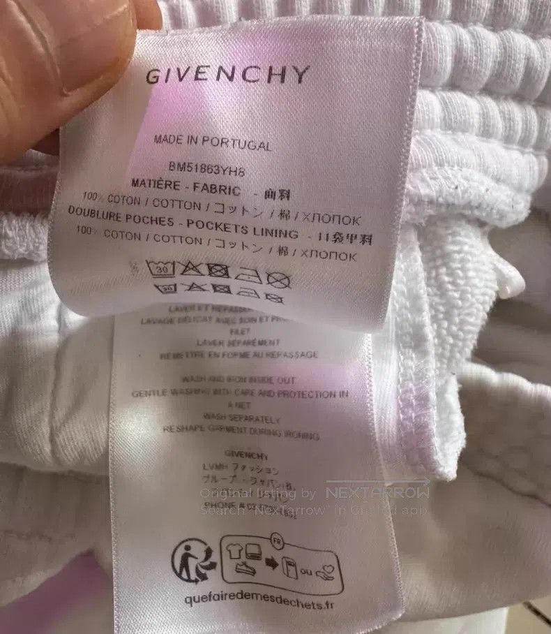 Givenchy Givenchy Size L Shorts with embroidered hearts Size US 27 - 5 Thumbnail