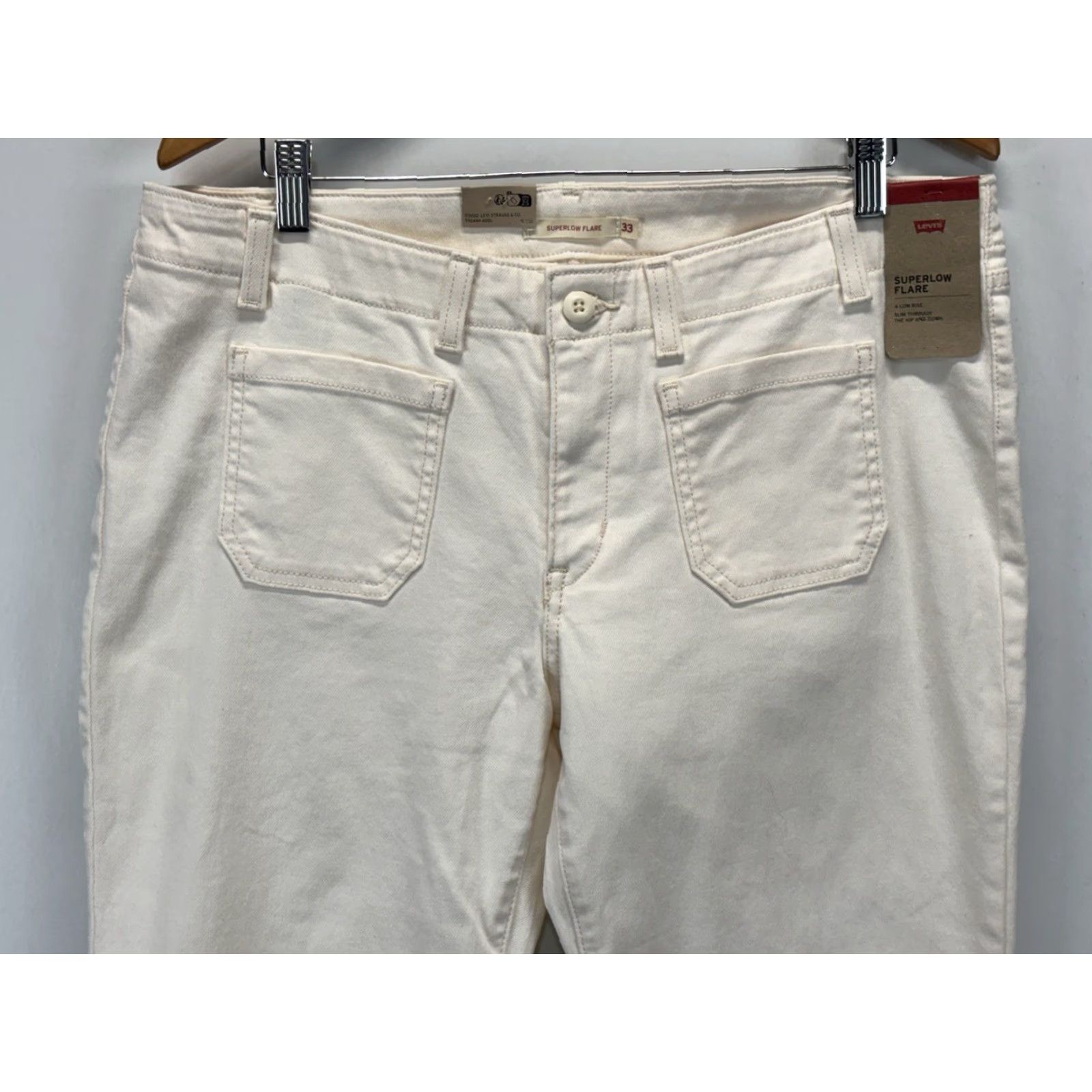 Levi's Levi's Flared Jeans 33x32 Women's Ivory Stretch Low Rise Size 24" / US 00 / IT 34 - 2 Thumbnail