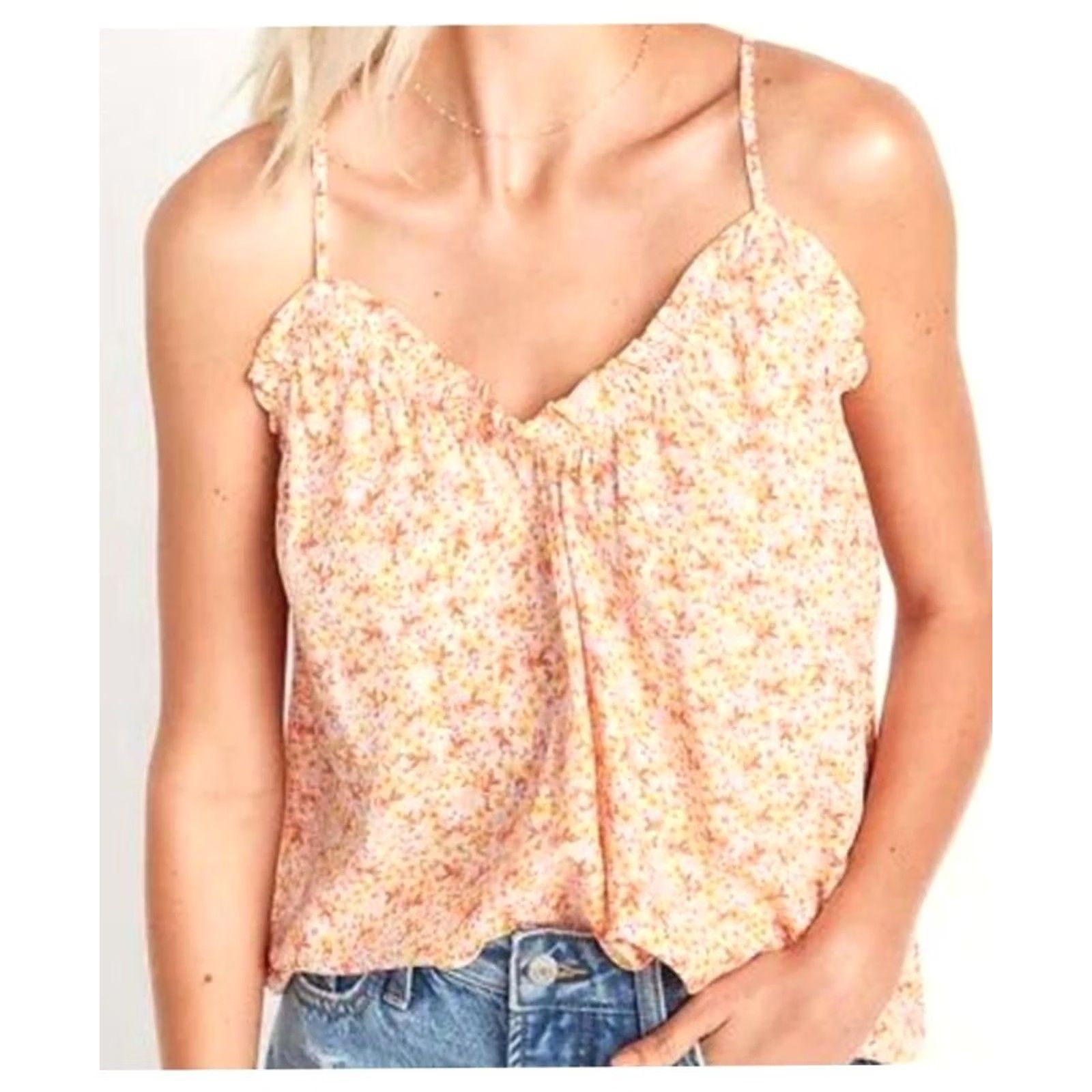 Old Navy Old Navy Women's Yellow Floral Printed Swing Scoop Cami top Petite Size L NEW Size L / US 10 / IT 46 - 2 Thumbnail