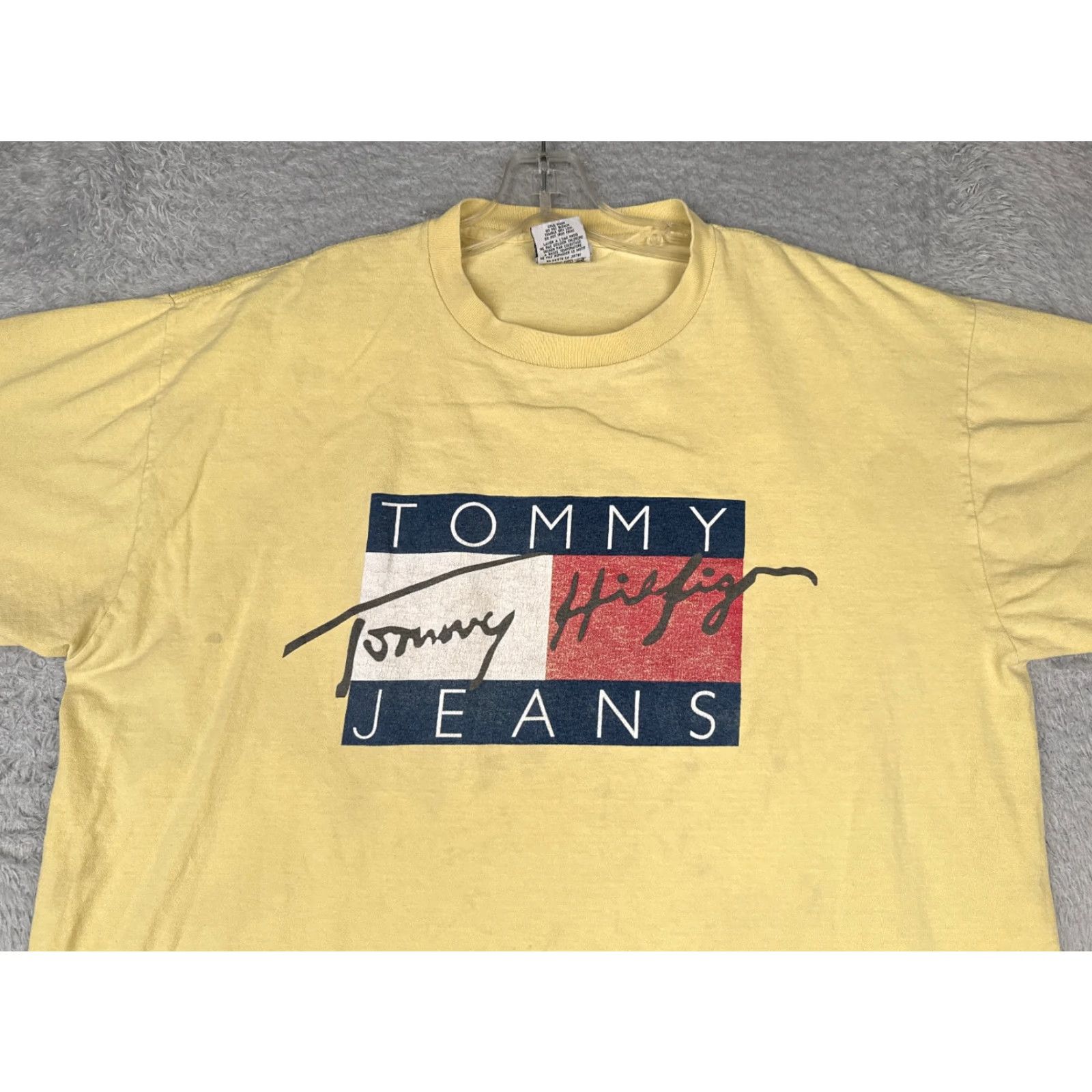 Tommy Hilfiger Tommy Hilfiger Jeans Shirt Adult XL Yellow Crew Neck 100% Cotton Mens Size US XL / EU 56 / 4 - 4 Thumbnail