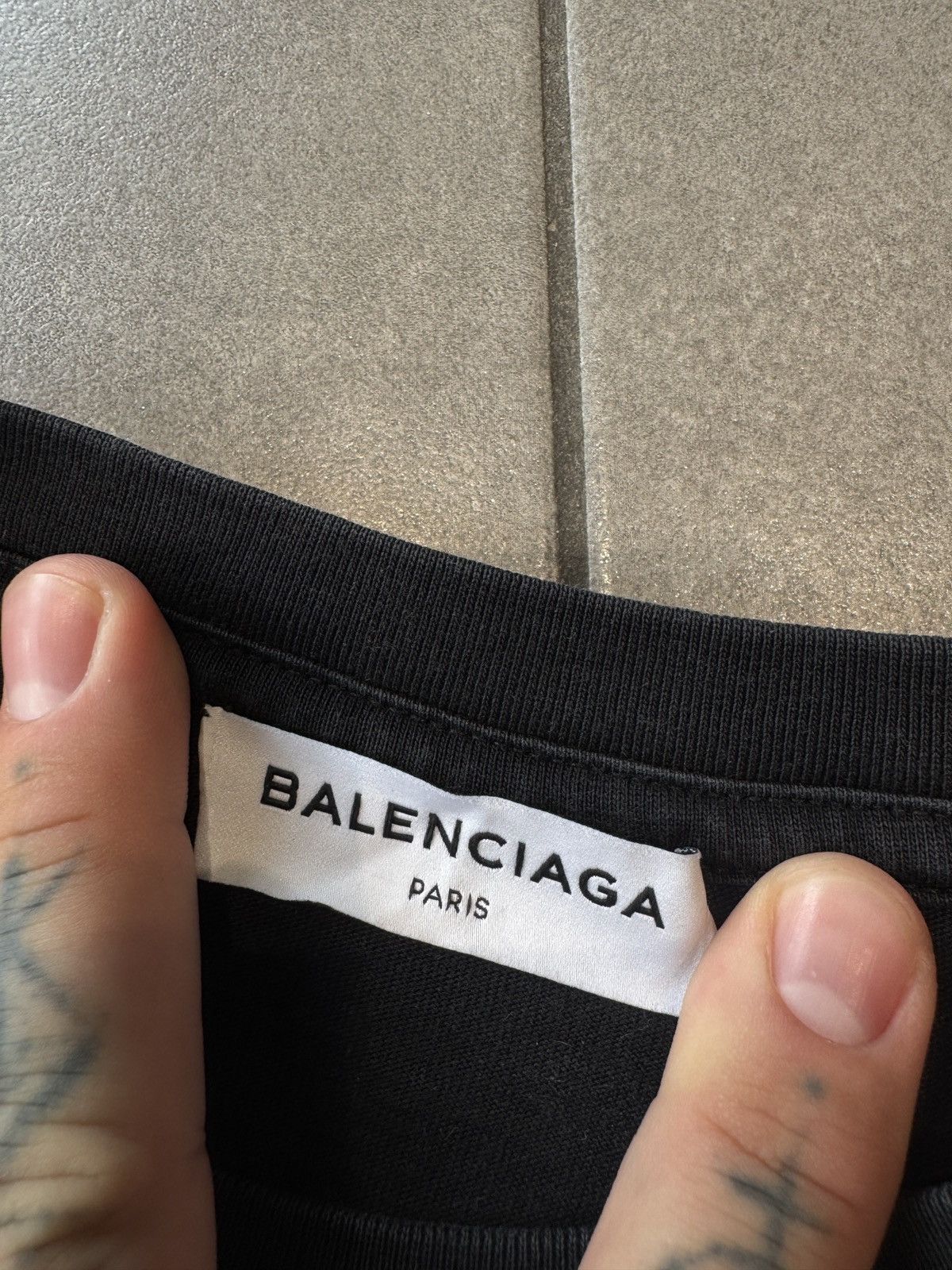 Balenciaga Balenciaga mode T-shirt Size XS / US 0-2 / IT 36-38 - 2 Thumbnail