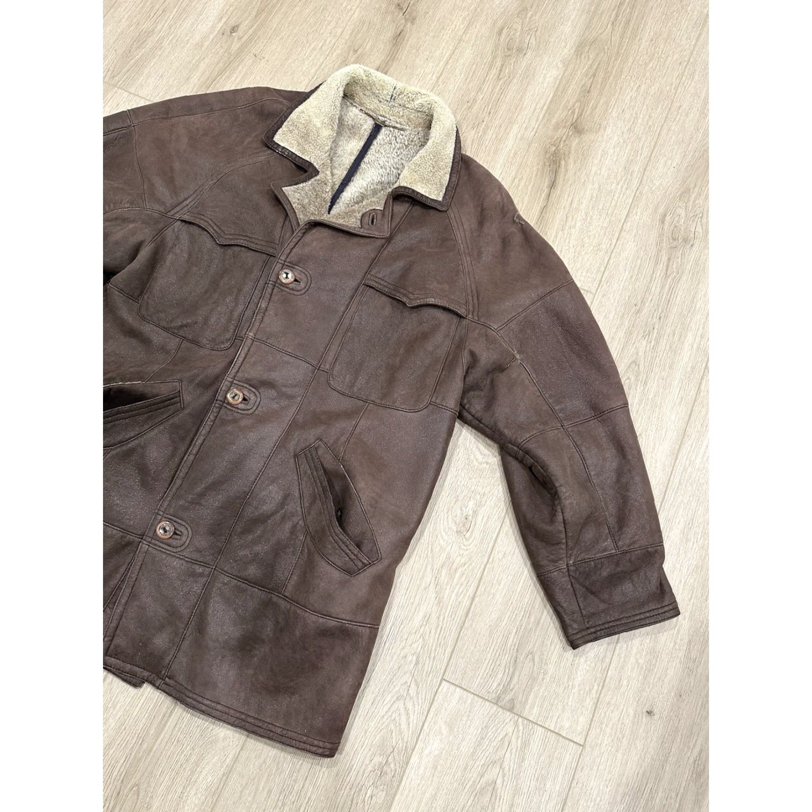 Vintage VINTAGE CHRIST Jacket Mens Brown Lightweight Sheepskin Coat 52 Medium Four pockets Size US L / EU 52-54 / 3 - 2 Thumbnail