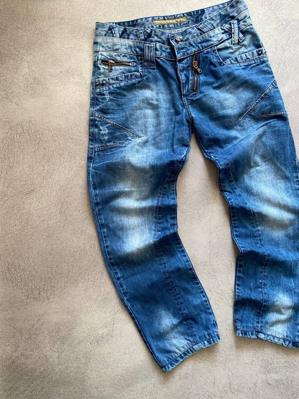 Japanese Brand Dirty pants Faded Crash denim thrashed y2k distressed jeans Size US 32 / EU 48 - 5 Thumbnail