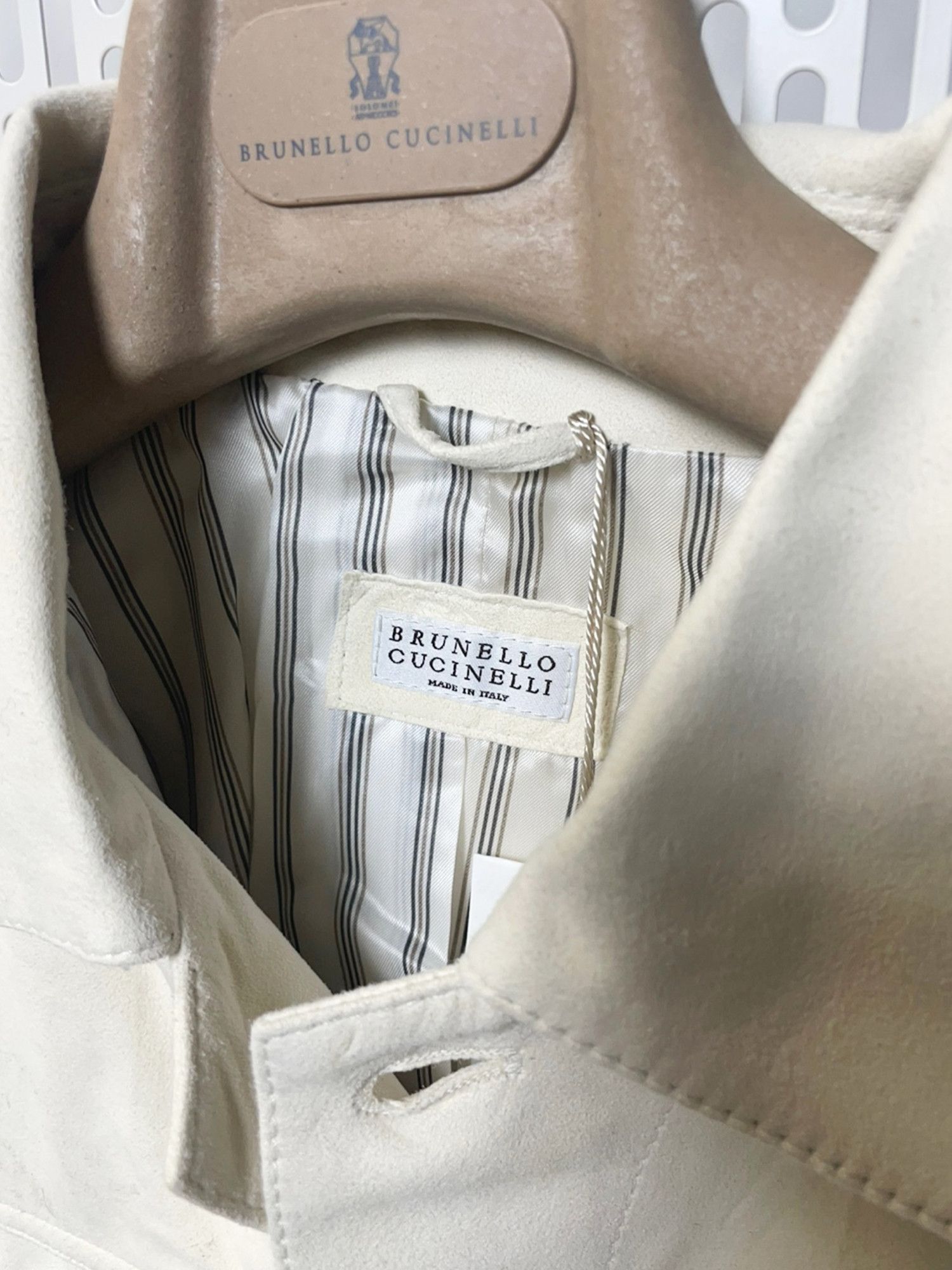 Brunello Cucinelli BRUNELLO CUCINELLI Mens Buttoned Straight Hem Jacket Size US M / EU 48-50 / 2 - 7 Thumbnail
