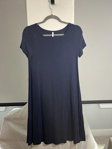 Designer DOPYOUG Women's Navy Casual Dress - Soft Rayon Blend Size S / US 4 / IT 40 - 1 Thumbnail