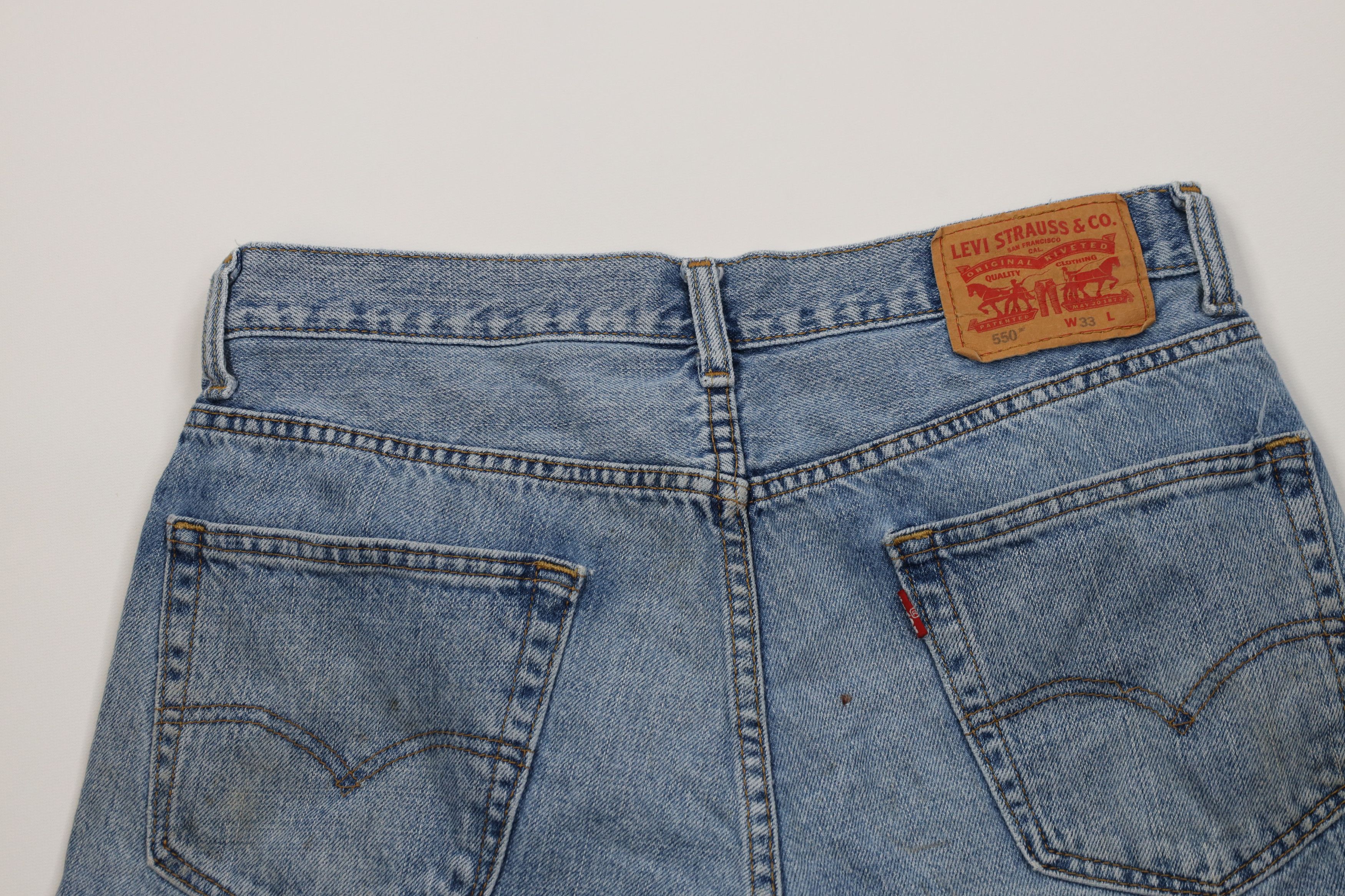 Levi's Vintage Y2K Levis 550 Fit Denim Jean Shorts Jorts Blue Size US 33 - 12 Thumbnail