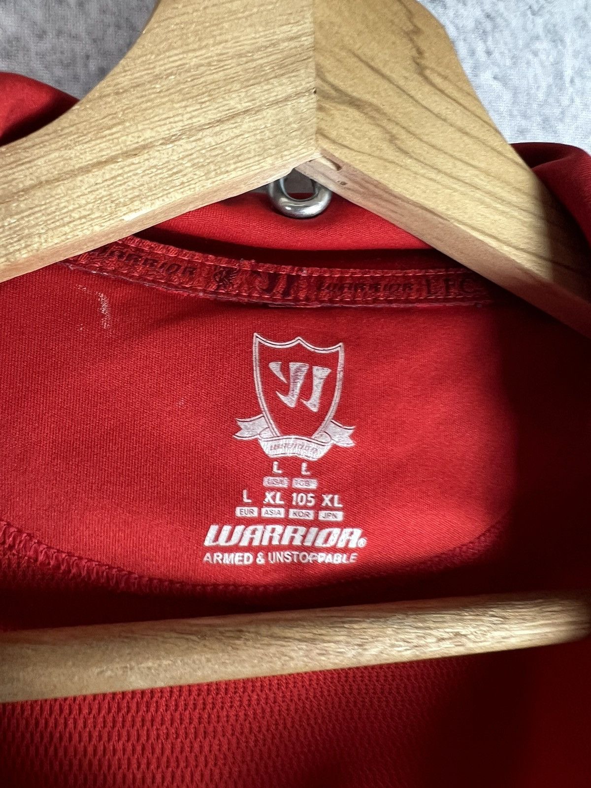 Warrior Liverpool 2012/13 Home Soccer Jersey Size US L / EU 52-54 / 3 - 3 Thumbnail