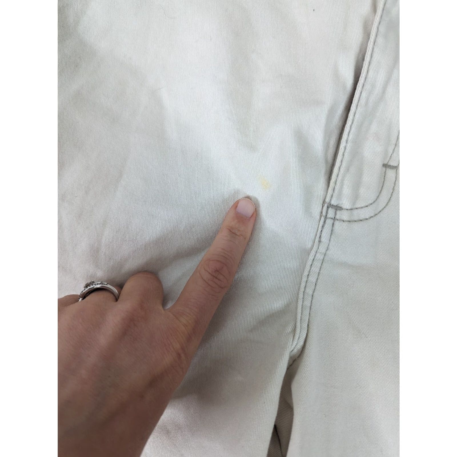Lee VINTAGE Lee Dungarees Cargo Shorts Men’s 30 x13 Beige S5M Size US 30 / EU 46 - 4 Thumbnail