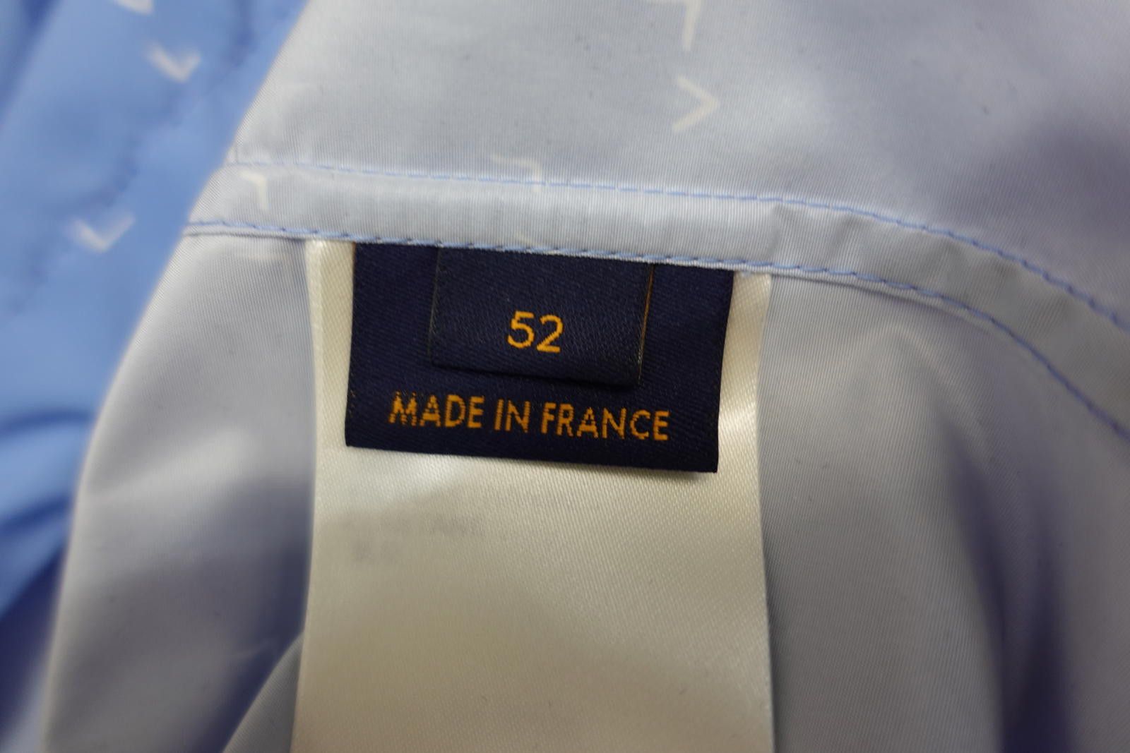 Louis Vuitton Louis Vuitton Damier Spread Windbreaker in Sky Blue Size US L / EU 52-54 / 3 - 9 Thumbnail