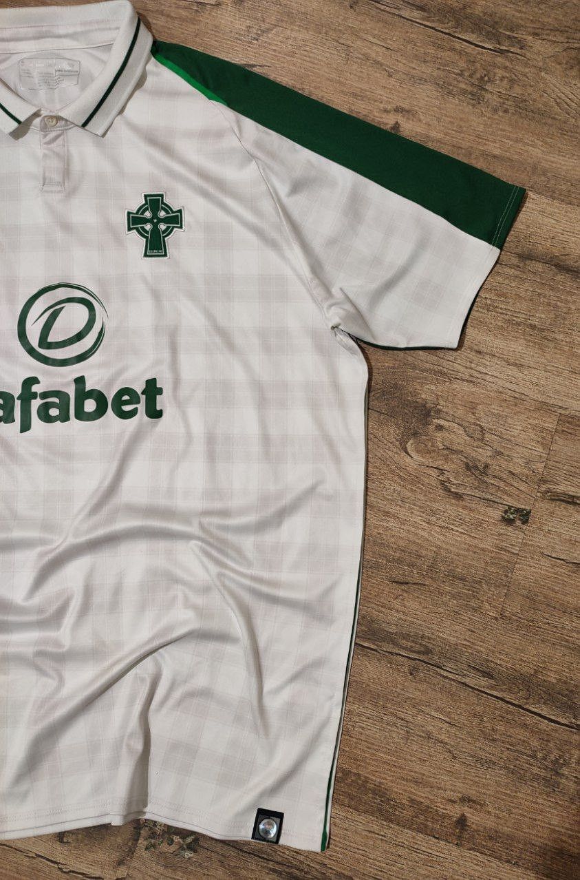 New Balance Soccer Jersey Celtic 2018-19 Away Shirt XL Size Size US XL / EU 56 / 4 - 3 Thumbnail