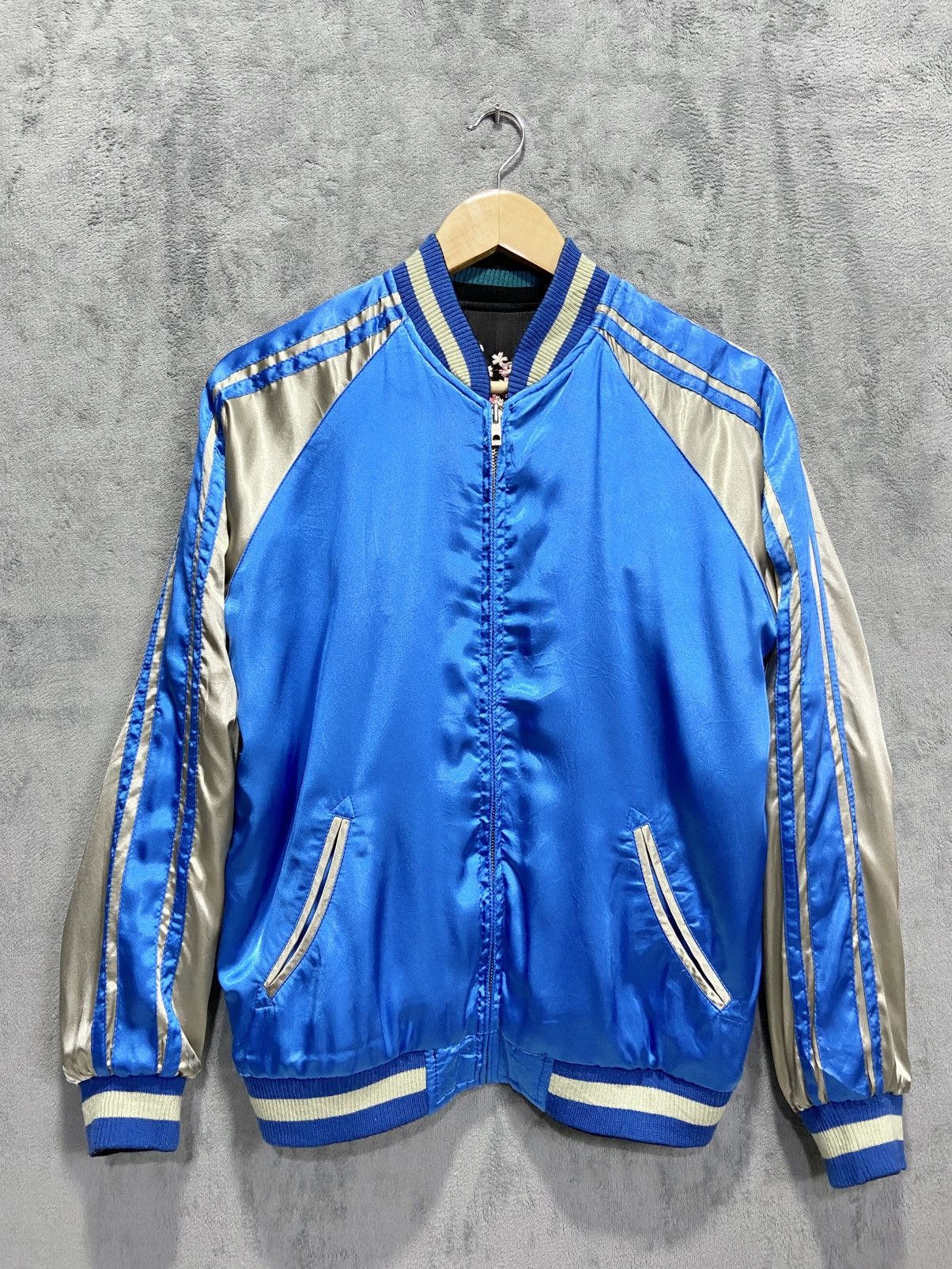 Japanese Brand Japanese classic script Silk Reversible Sukajan Koi Size US M / EU 48-50 / 2 - 5 Thumbnail