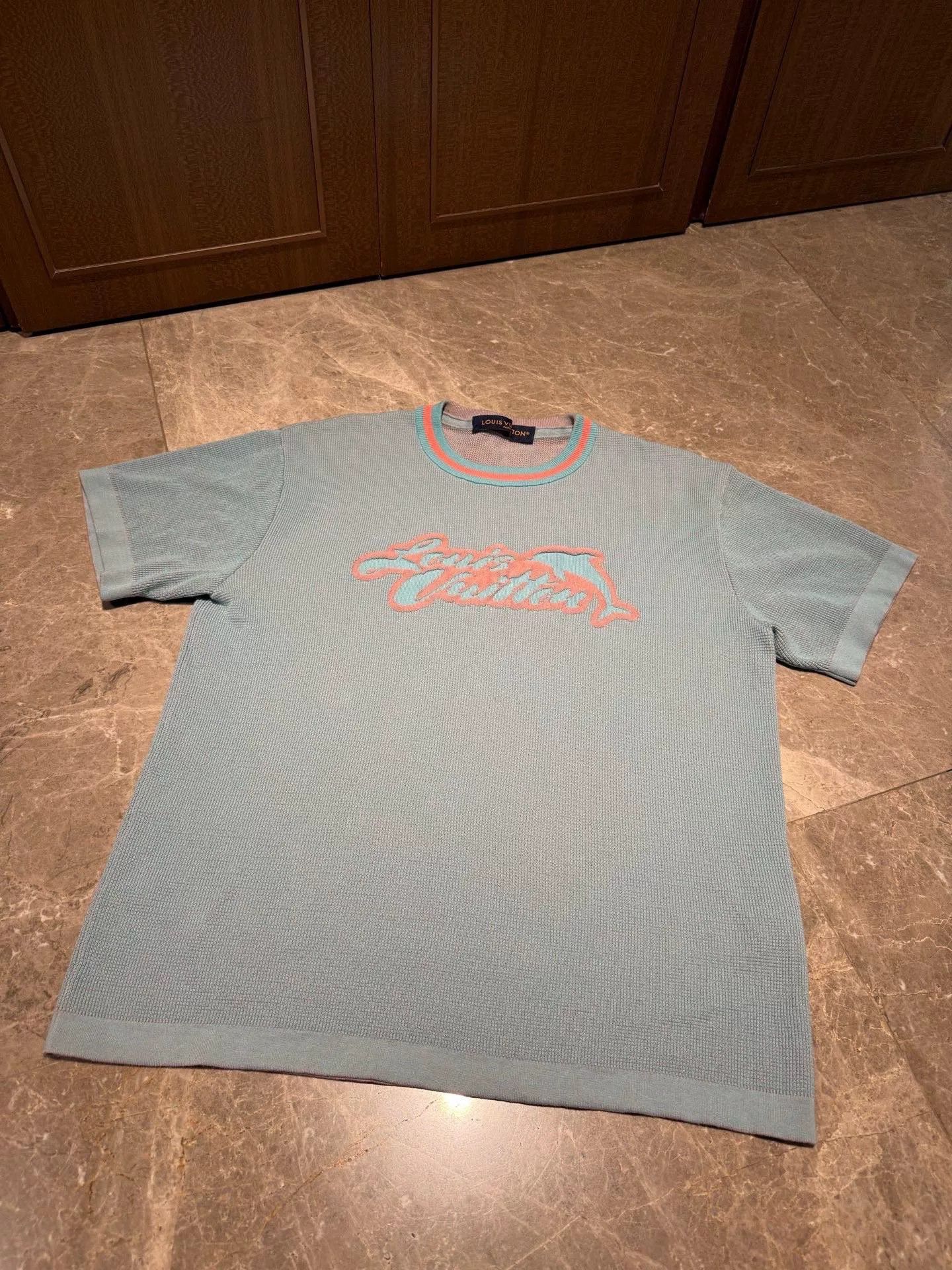 Louis Vuitton Louis Vuitton Blue T-Shirt XS Women Size XS / US 0-2 / IT 36-38 - 1 Thumbnail