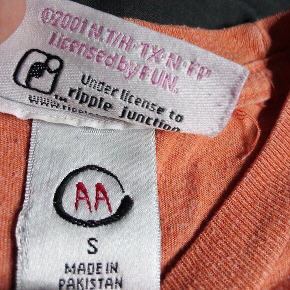 Vintage Vintage Funimation Fruits Basket T-Shirt Size S / US 4 / IT 40 - 4 Thumbnail