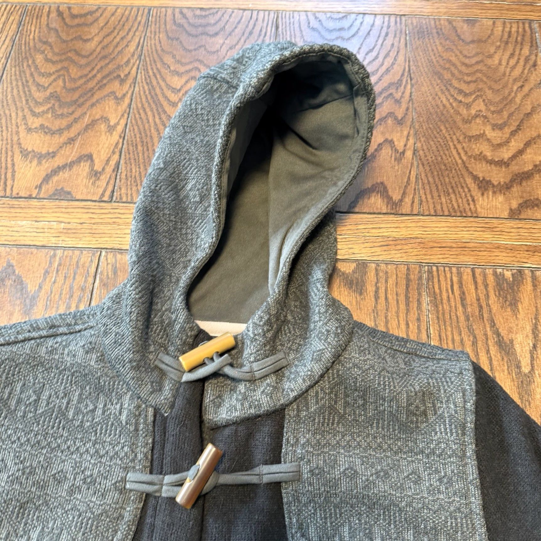 Patagonia Patagonia Womens Medium Black Gray Toggle Hooded Duffle Fleece Jacket Icelandic Parka Described as Great Condition Size M / US 6-8 / IT 42-44 - 3 Thumbnail