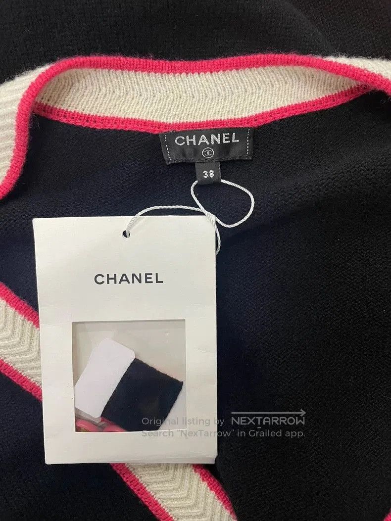 Chanel Chanel Black White Cashmere Cardigan. Size US M / EU 48-50 / 2 - 4 Thumbnail