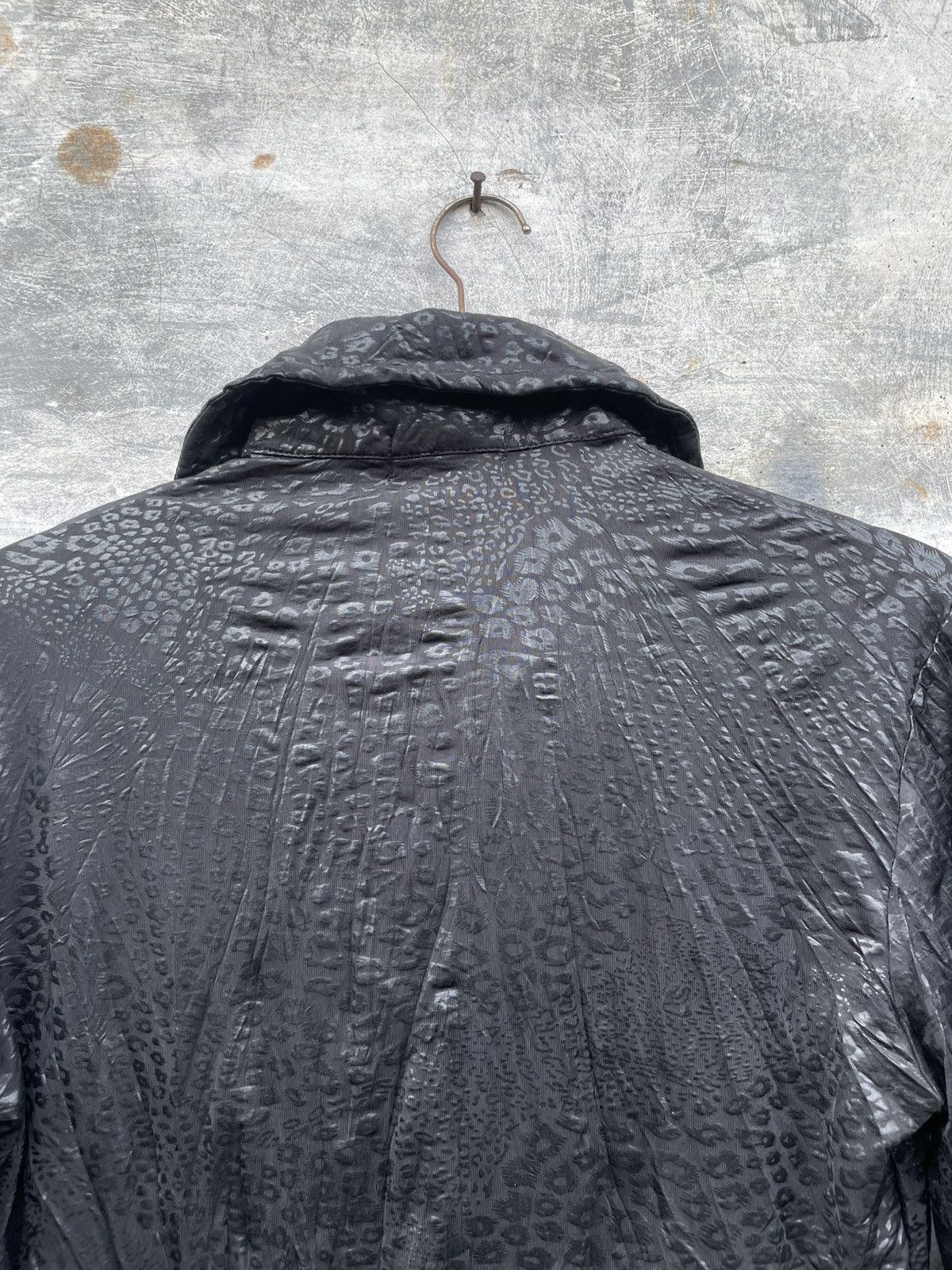 Japanese Brand Y2K Black Crown Snake Skin Ifsixwasnine Style Shirt Size US L / EU 52-54 / 3 - 10 Thumbnail