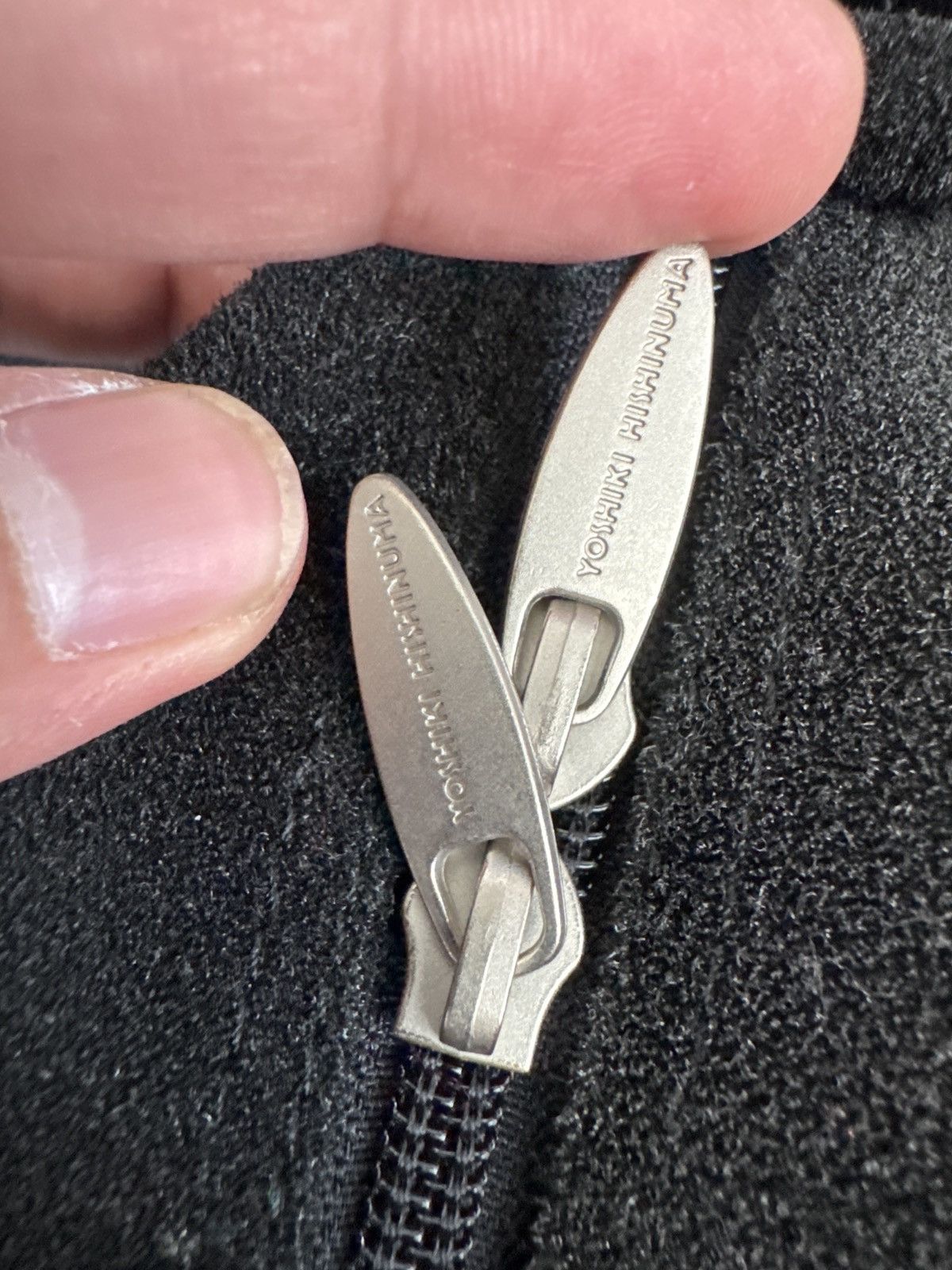 Japanese Brand VINTAGE YOSHIKI HISHINUMA VELVET LEATHER SHOULDER BAG Size ONE SIZE - 7 Thumbnail
