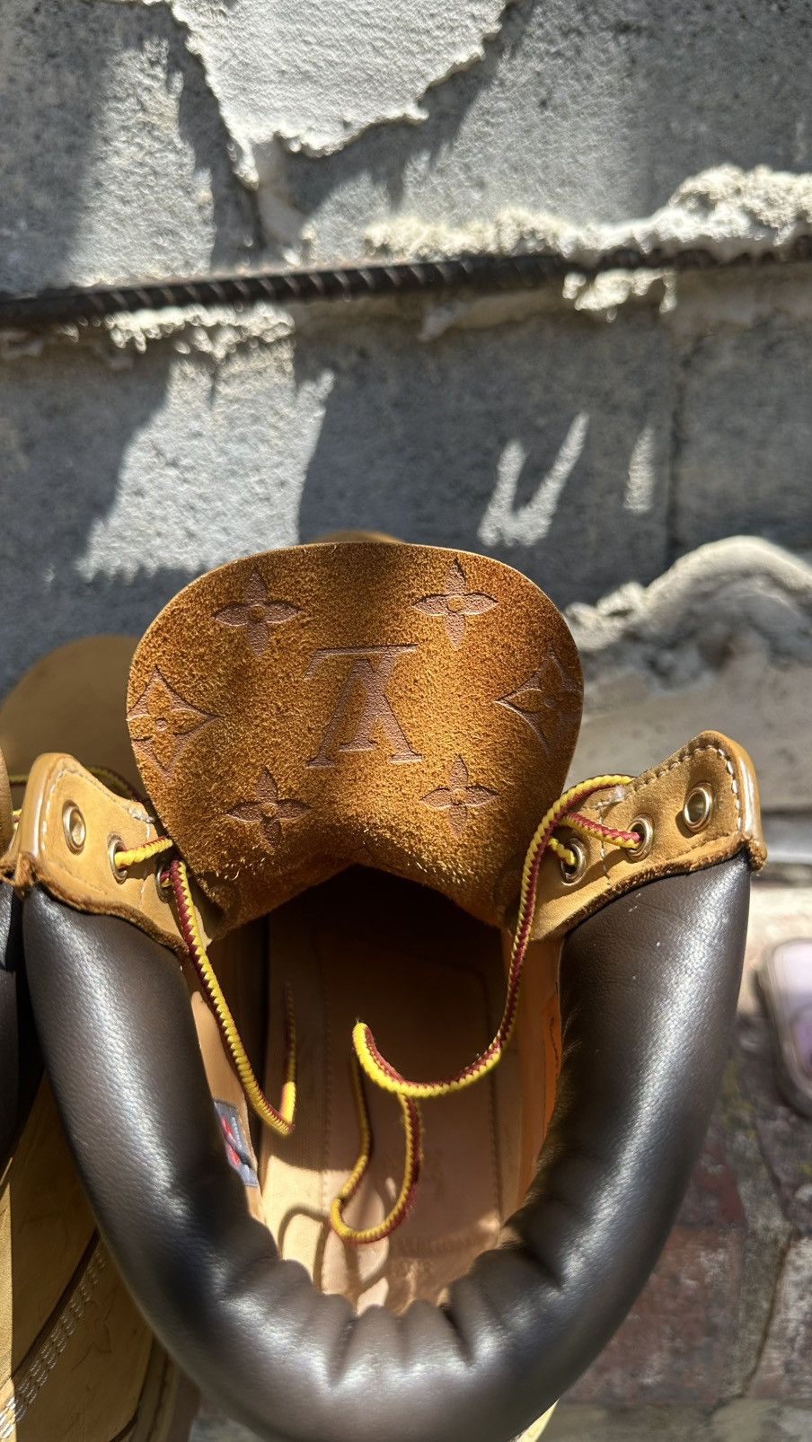 Louis Vuitton × Timberland Louis Vuitton x Timberland “Wheat” Boot Size US 8.5 / EU 41-42 - 11 Thumbnail