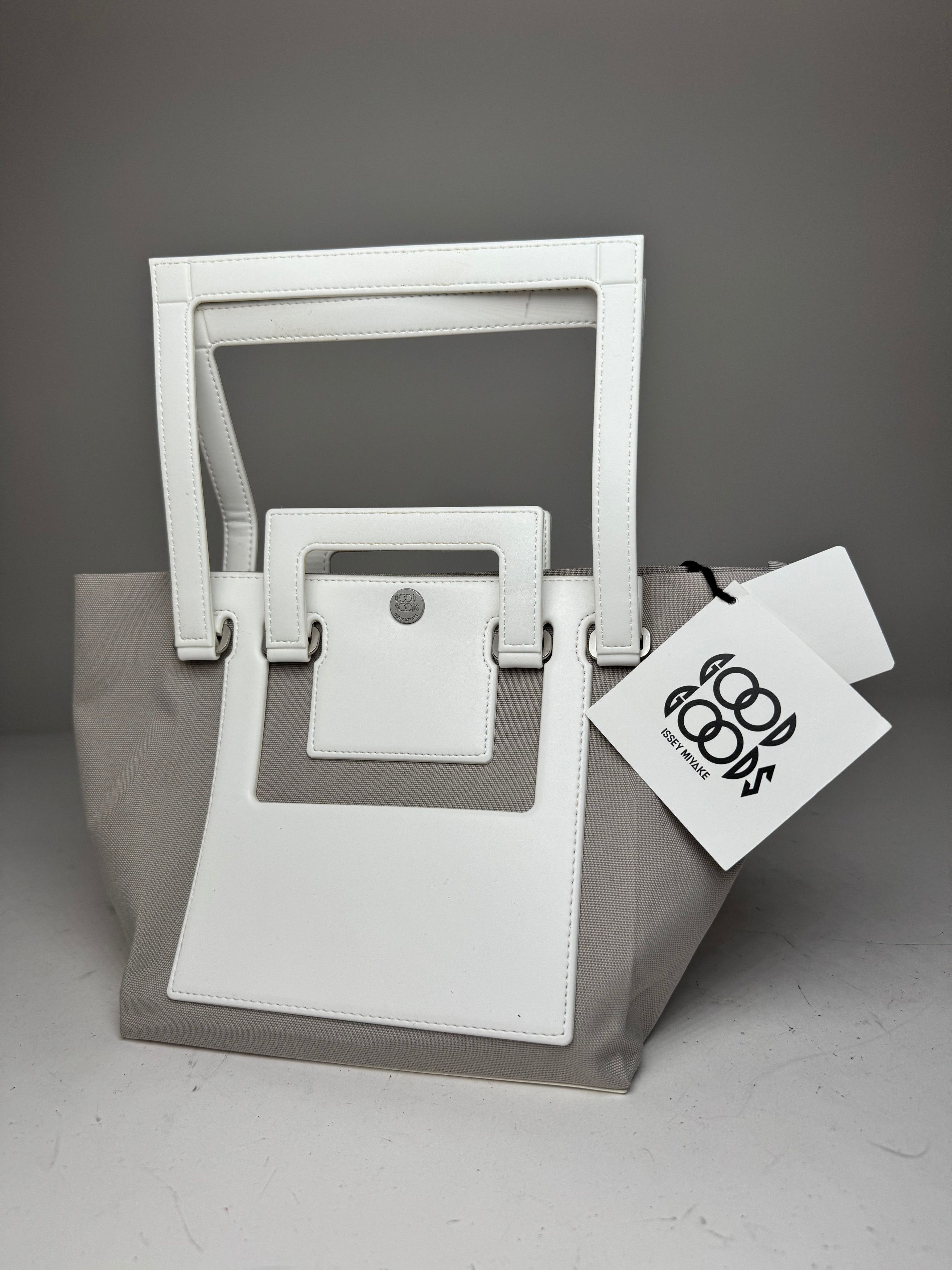 Issey Miyake Vintage Leather Canvas 2Way Bag Silver White Size ONE SIZE - 1 Thumbnail