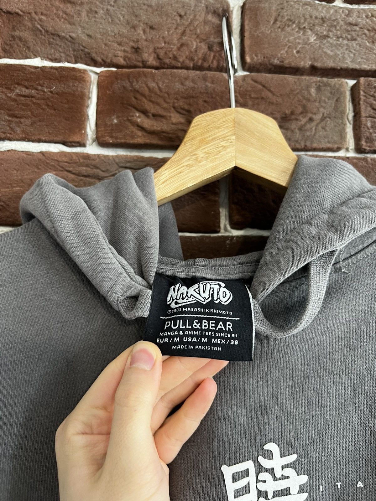 Rare Pull&Bear Naruto Itachi Uchiha Anime hoodie M Grail