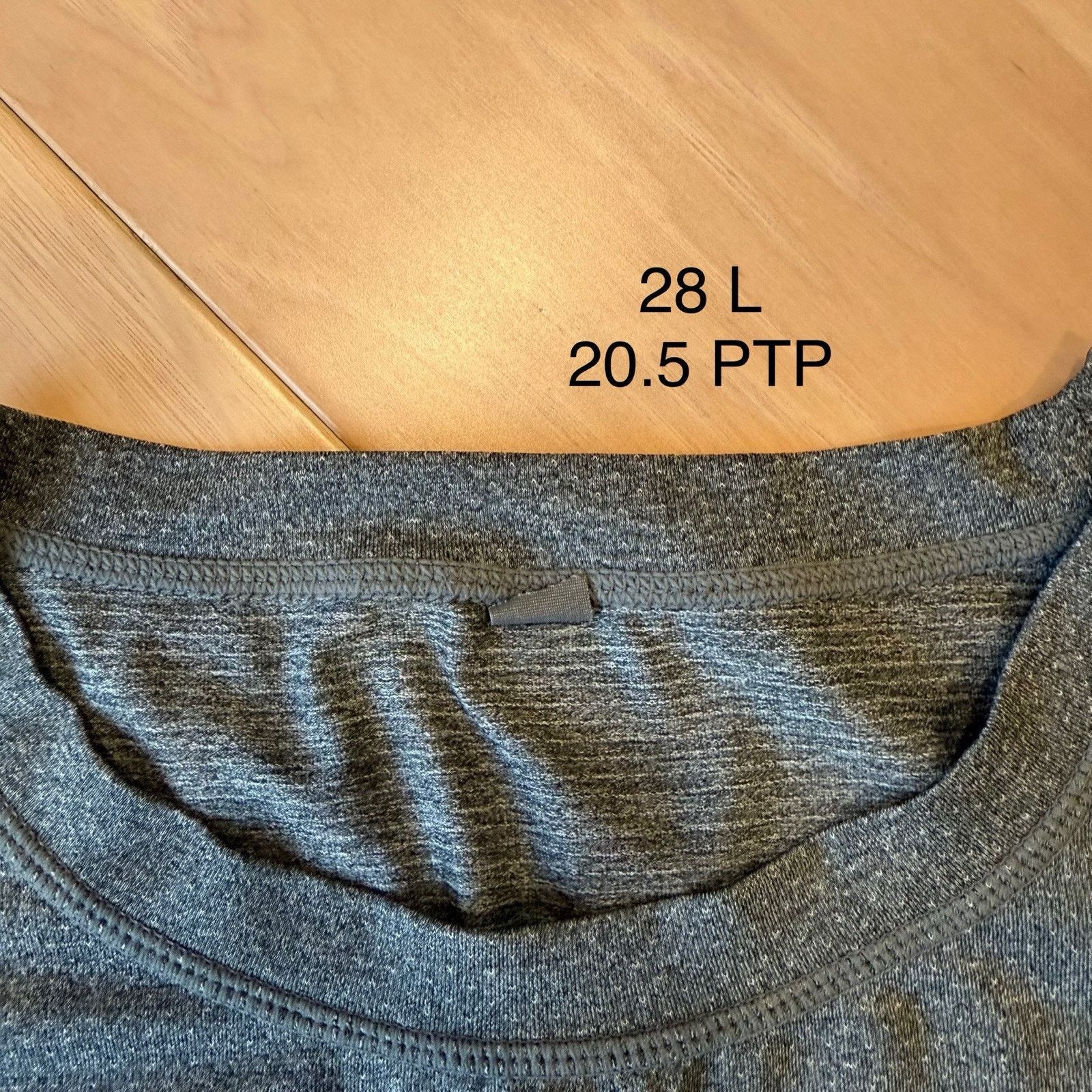 Vuori Vuori Performance Shirt L Gray Sportswear Athleisure Size US L / EU 52-54 / 3 - 6 Thumbnail
