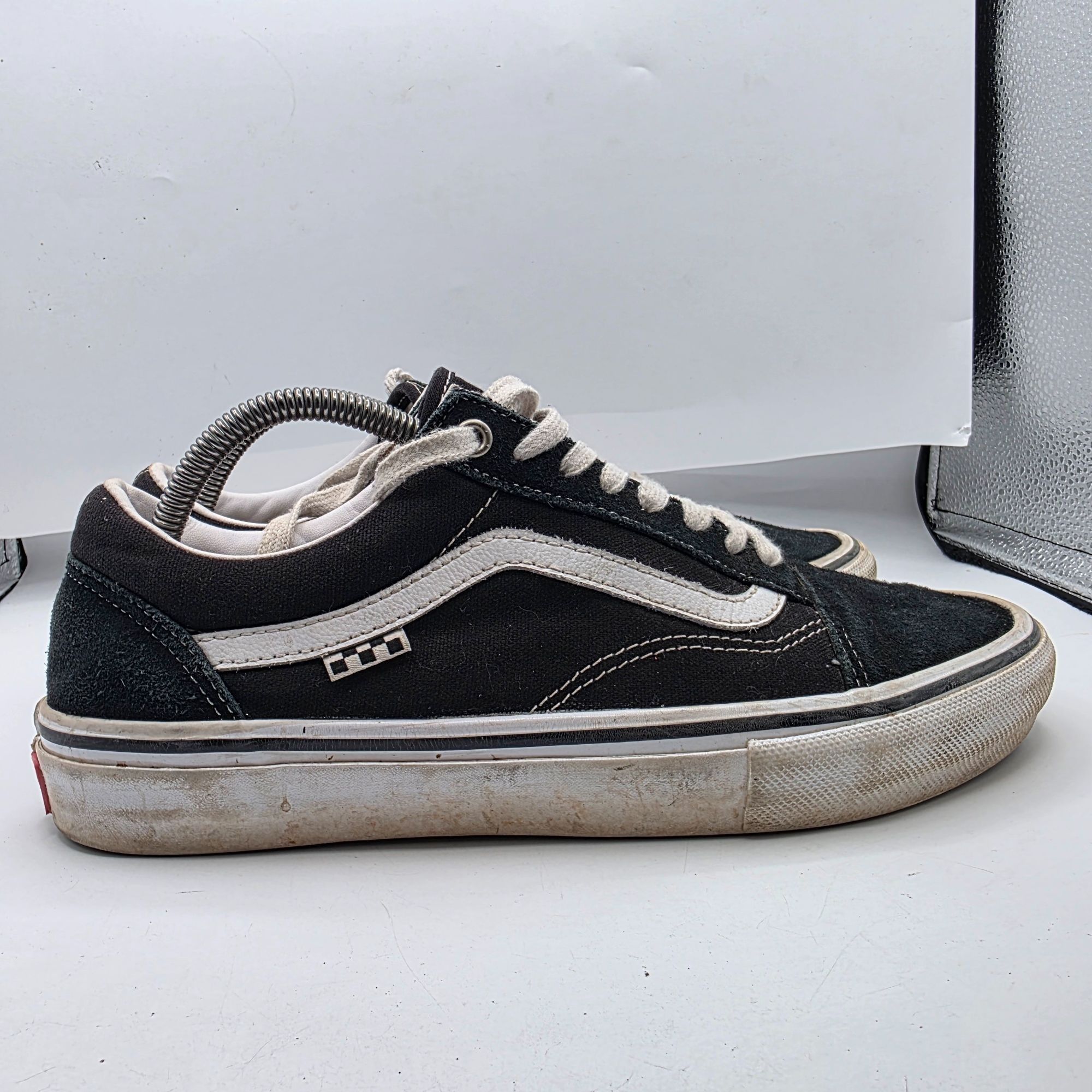Vans Vans Old Skool Mens Size 10 Black White Shoes Skate Casual W Size US 10 / EU 43 - 12 Thumbnail