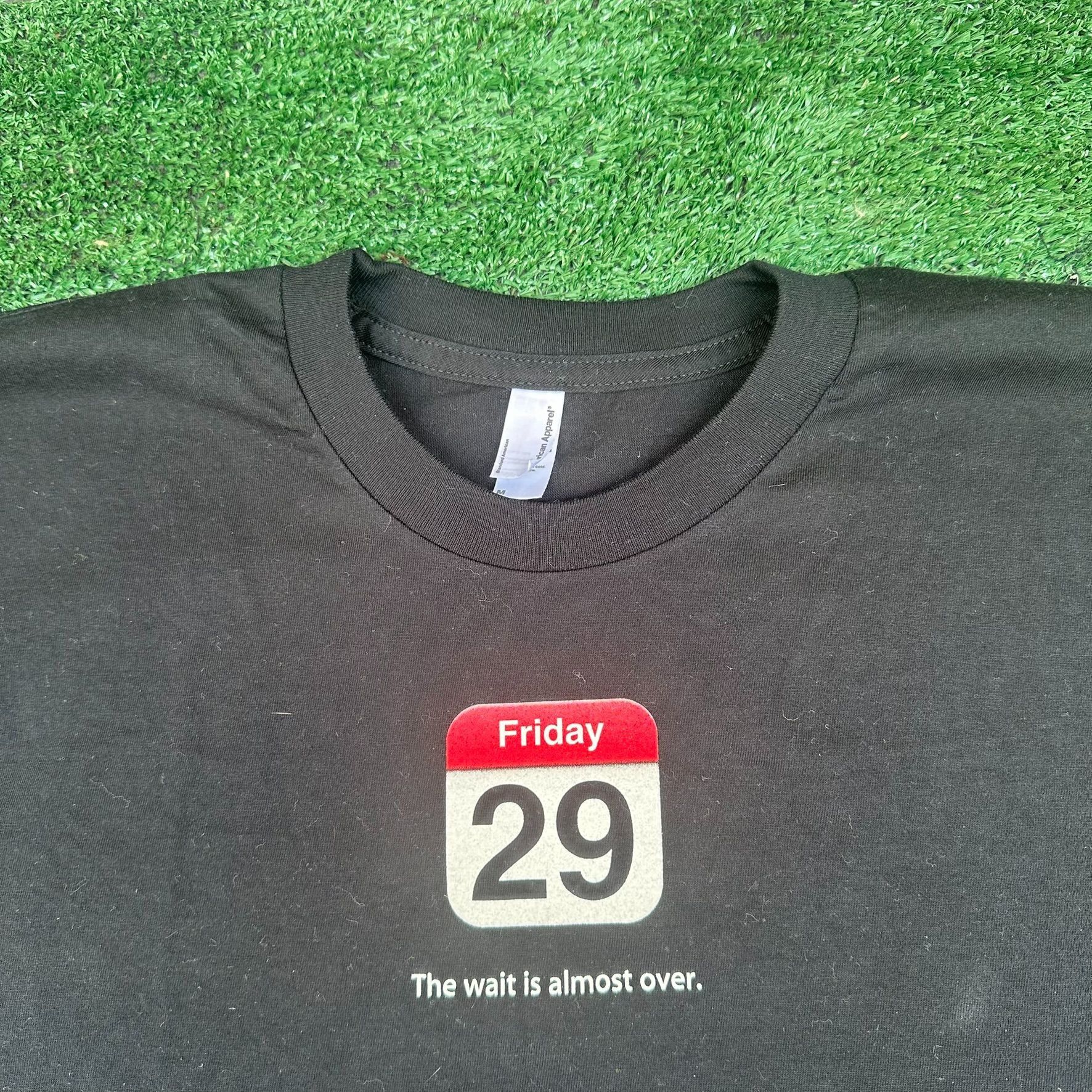 Apple Vintage Y2K Apple iPhone Release T-Shirt 2007 Black M Tech R Size US M / EU 48-50 / 2 - 2 Thumbnail
