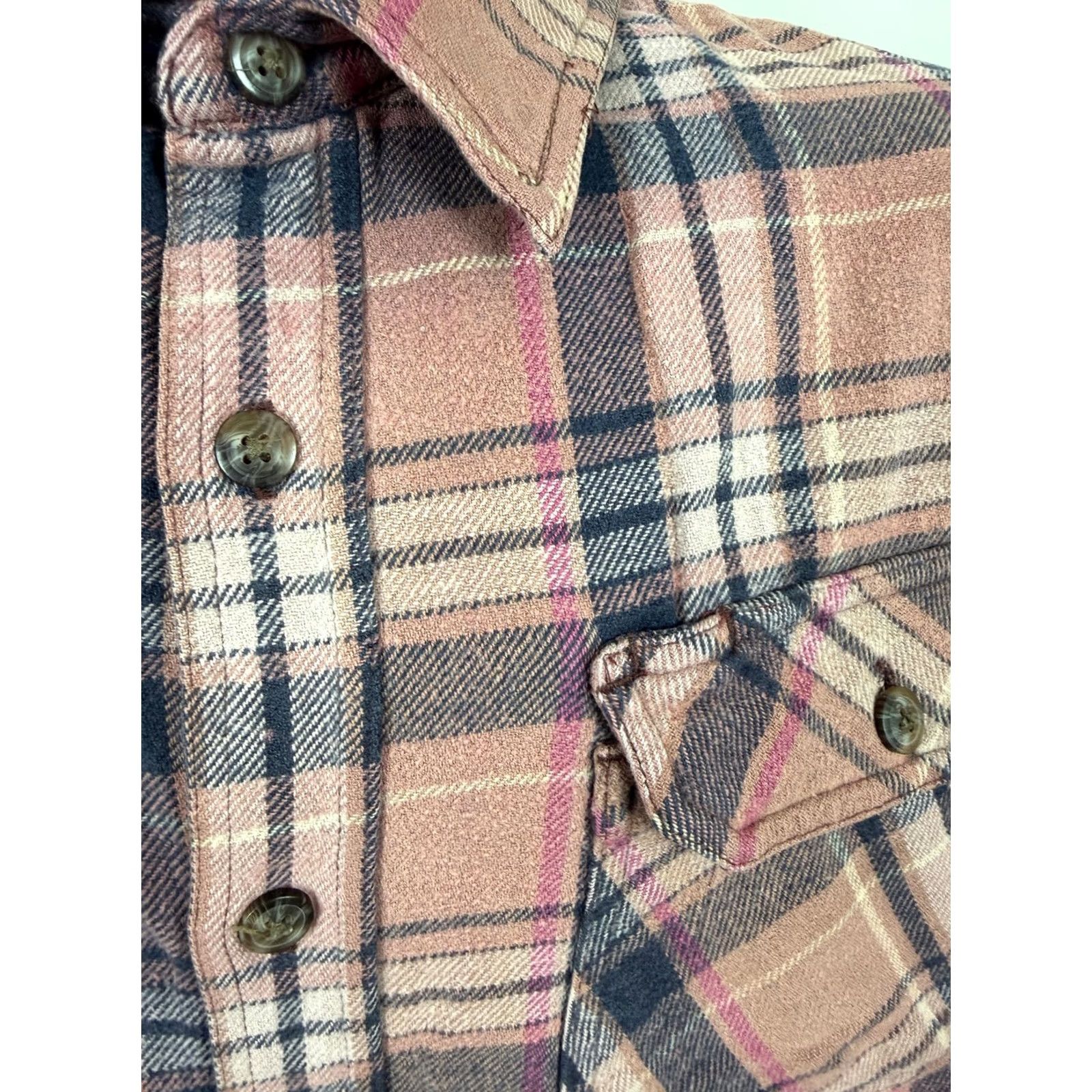 Vintage VINTAGE Heavyweight Flannel Shirt Men XL Dusty Rose Plaid Rugged Work Outdoors Size US XL / EU 56 / 4 - 5 Thumbnail