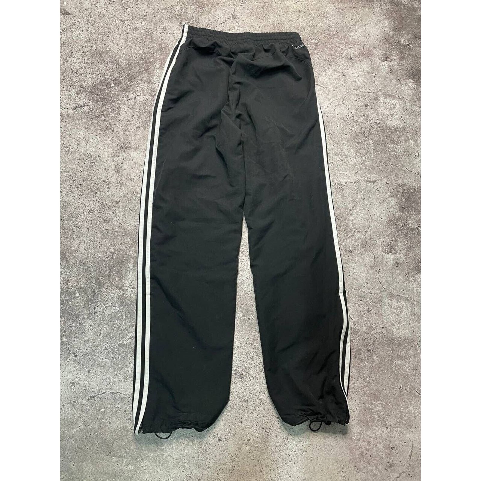 Adidas × Vintage Vintage Adidas Black Track Pants Striped Sportswear M Size US 33 - 2 Thumbnail