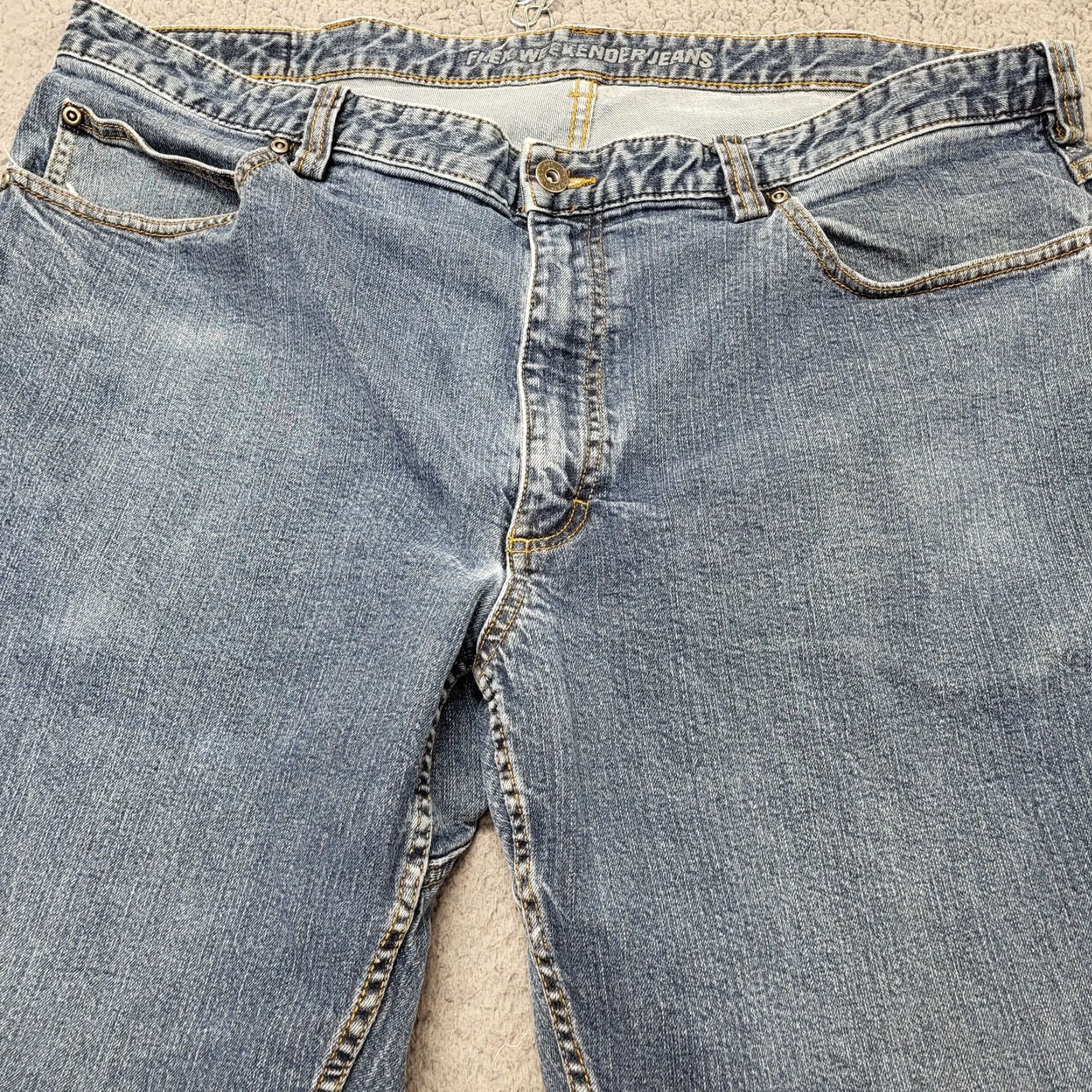 Duluth Trading Company Duluth Trading Company Jeans Men’s 40x32 Trim Fit Denim Blue 99% Cotton Pocket Zipper Button Logo Vintage No Mens XS? Wait. Size US 40 / EU 56 - 7 Thumbnail