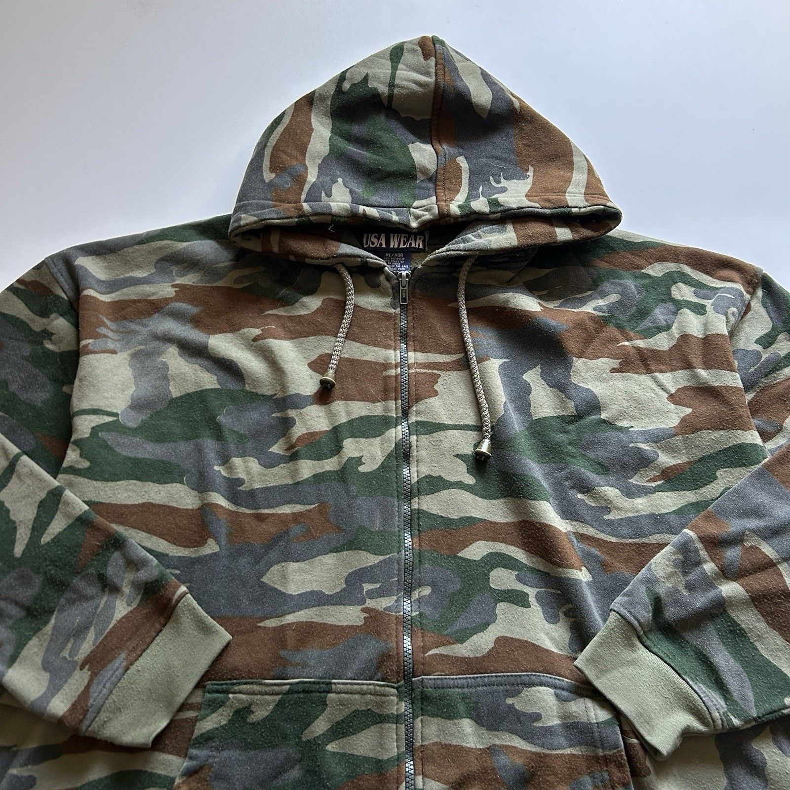 Vintage Vintage Woodland Camo Zip Up Hoodie XL 90s Camouflage Rare Size US XL / EU 56 / 4 - 2 Thumbnail